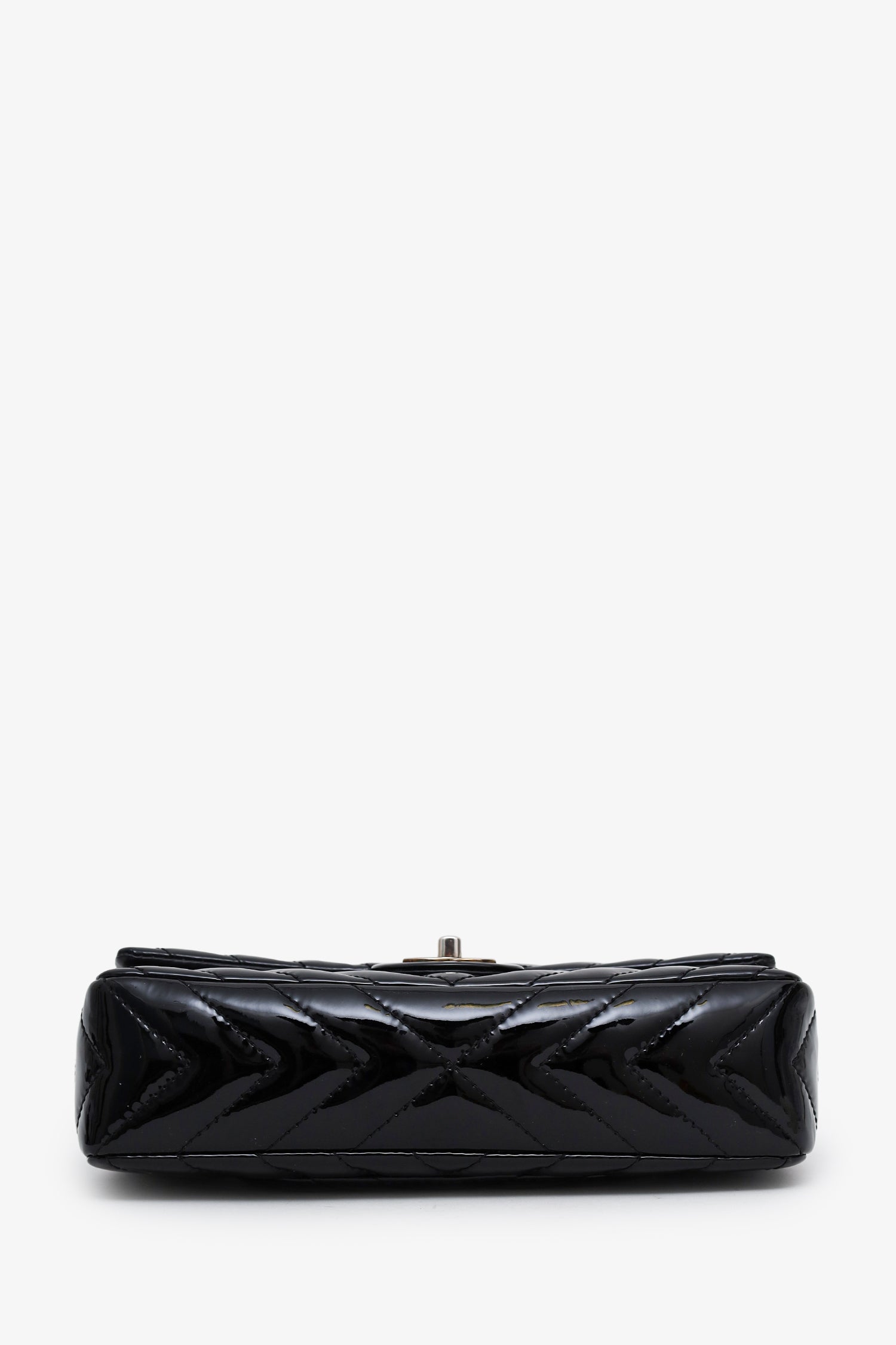 Chanel™ 2009-10 Black Patent Chevron Medium Single Flap Bag