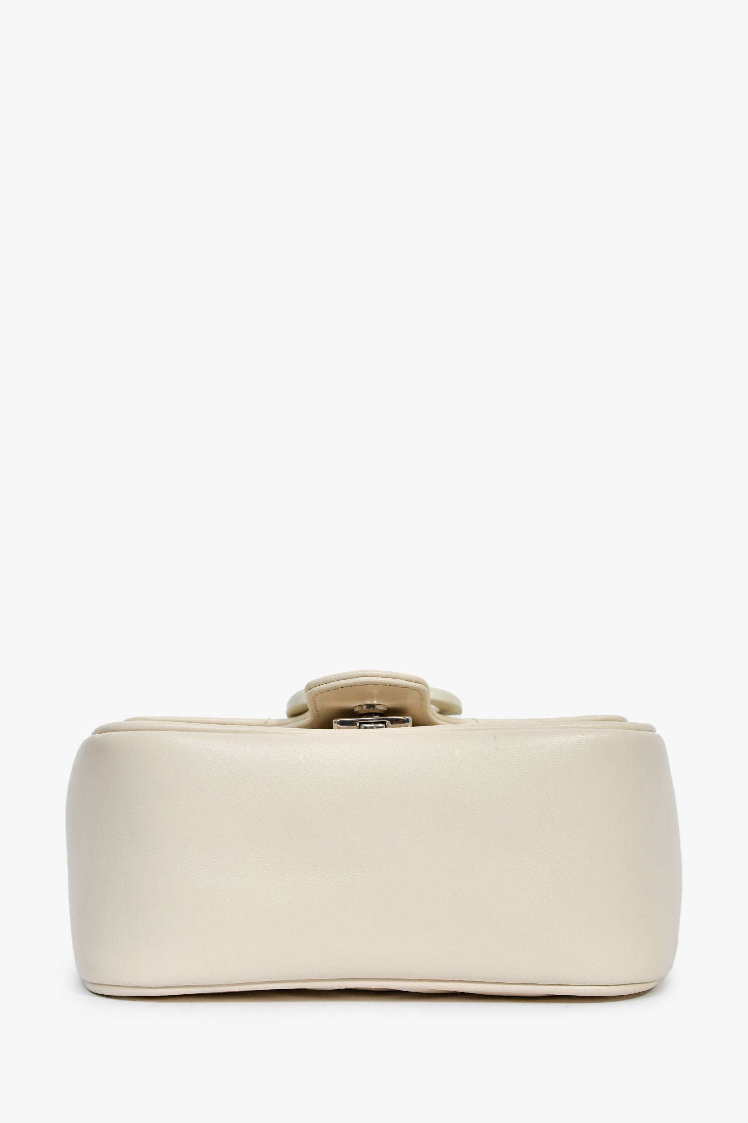Gucci 2023 Cream Chevron Leather Monochrome Marmont Bag