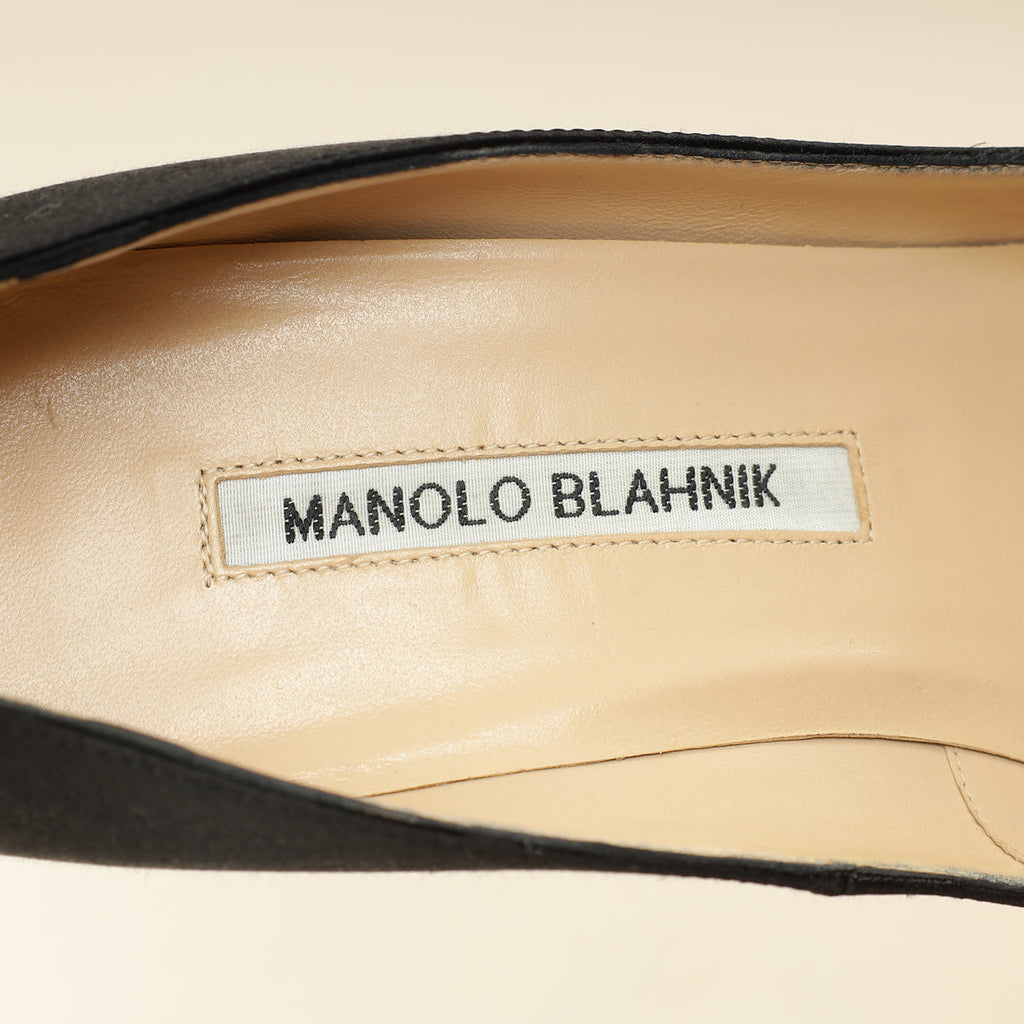 Manolo Blahnik Black Satin Hangisi Pump 37.5