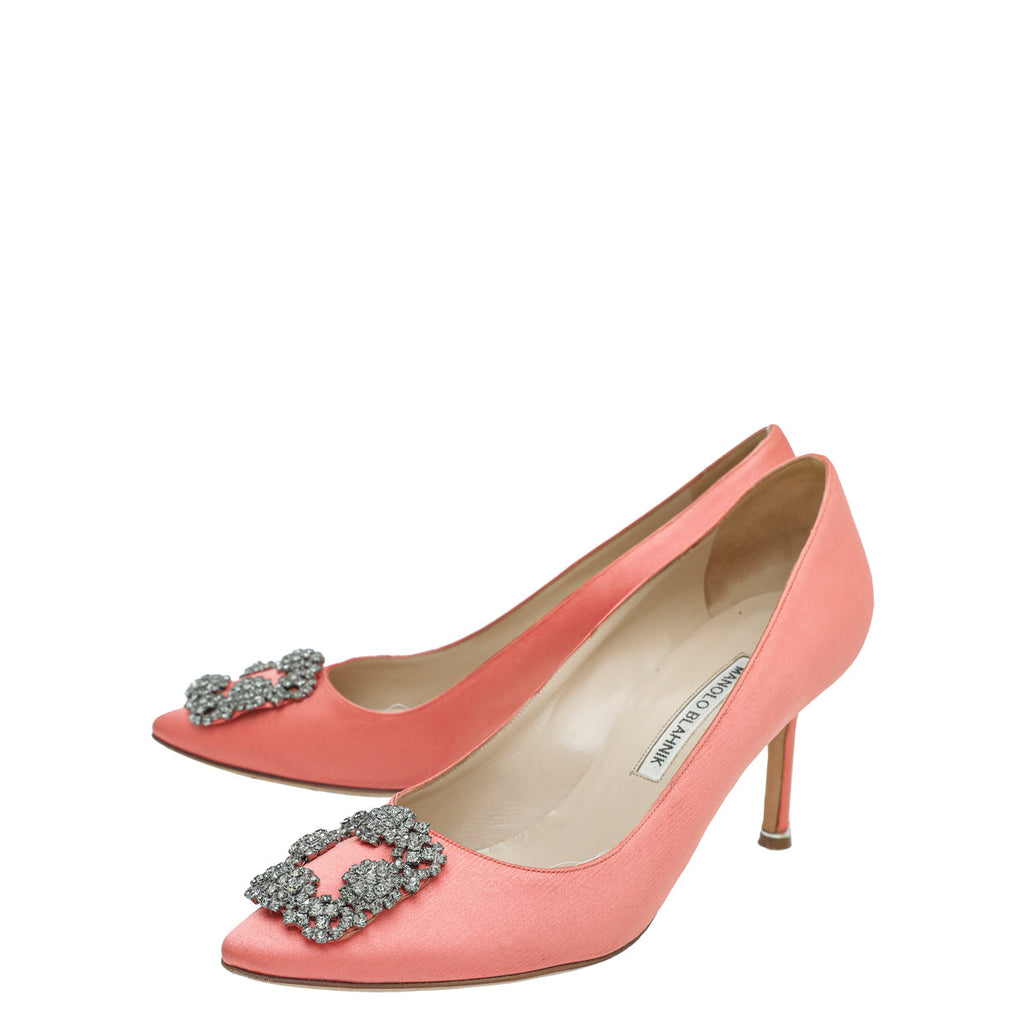Manolo Blahnik Peach Satin Hangisi Pump 38