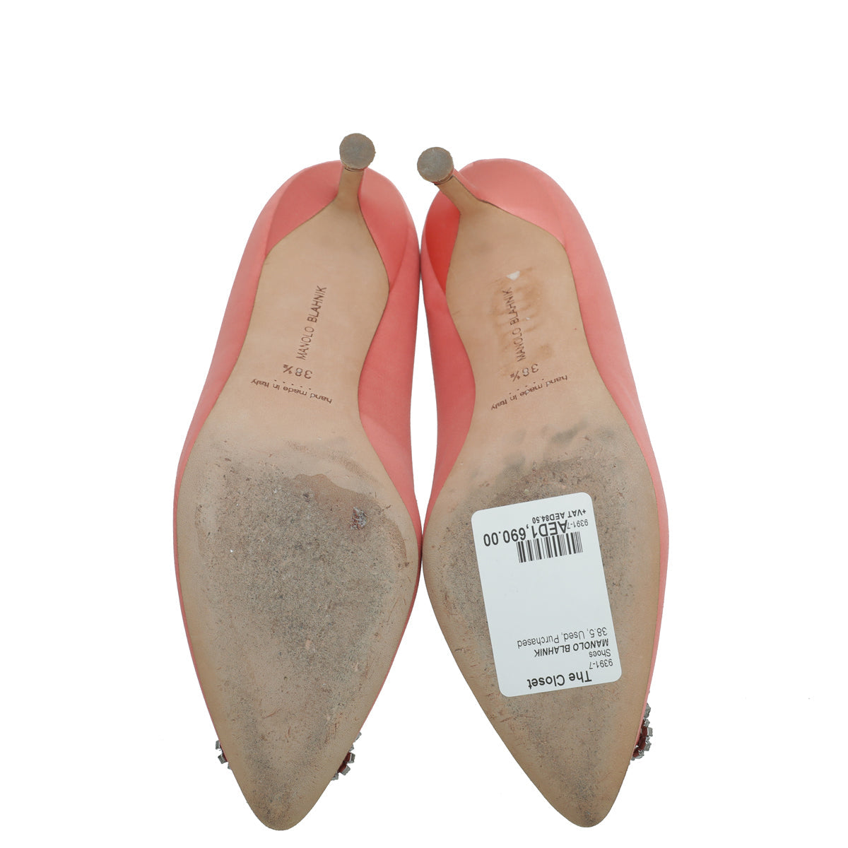Manolo Blahnik Peach Satin Hangisi Pump 38