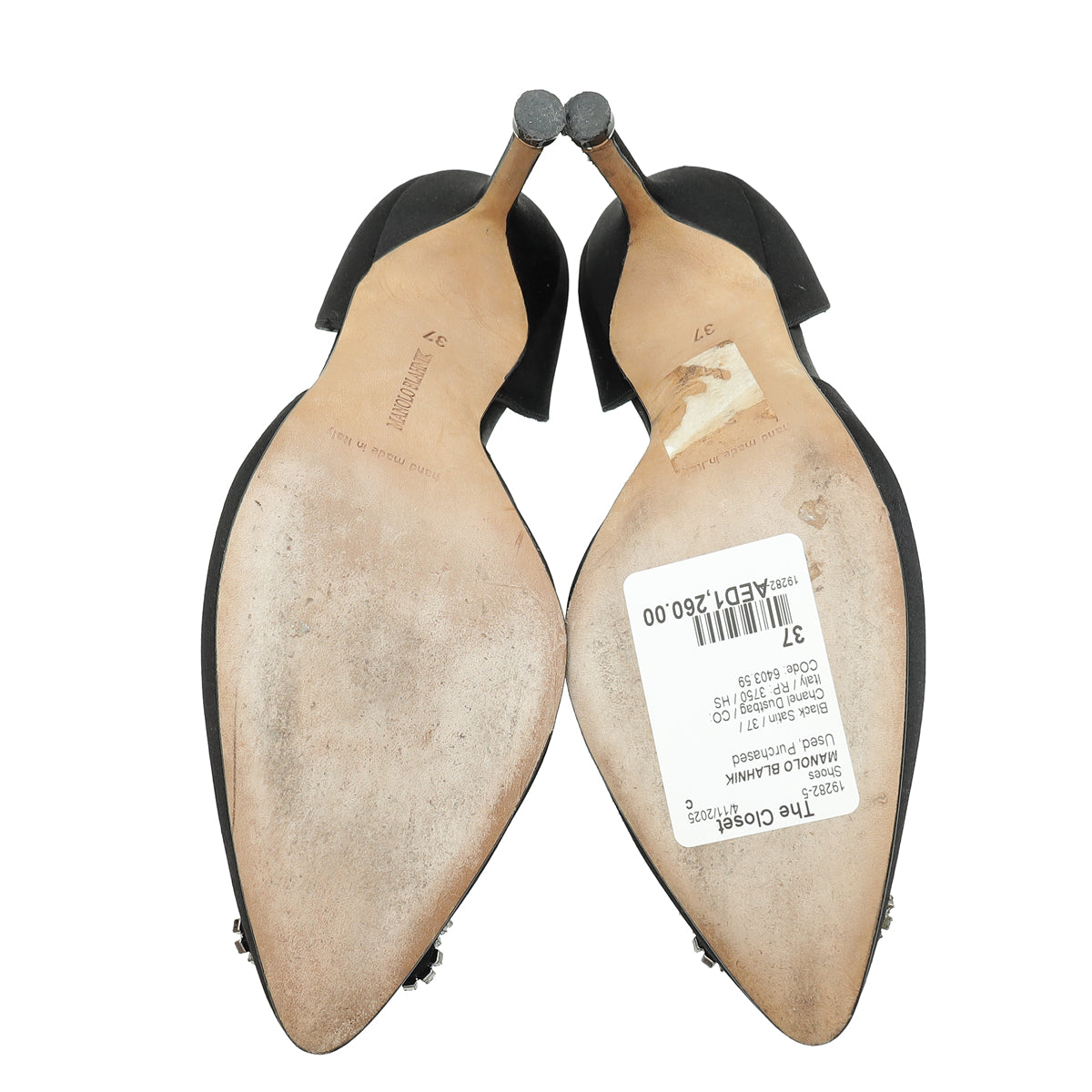 Manolo Blahnik Black Hangisi D'Orsay Pumps 37
