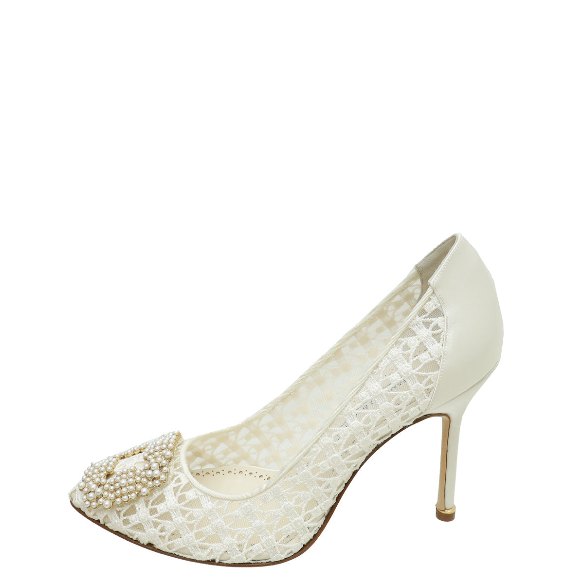 Manolo Blahnik White Hangisi Lace Embellished Pump 39