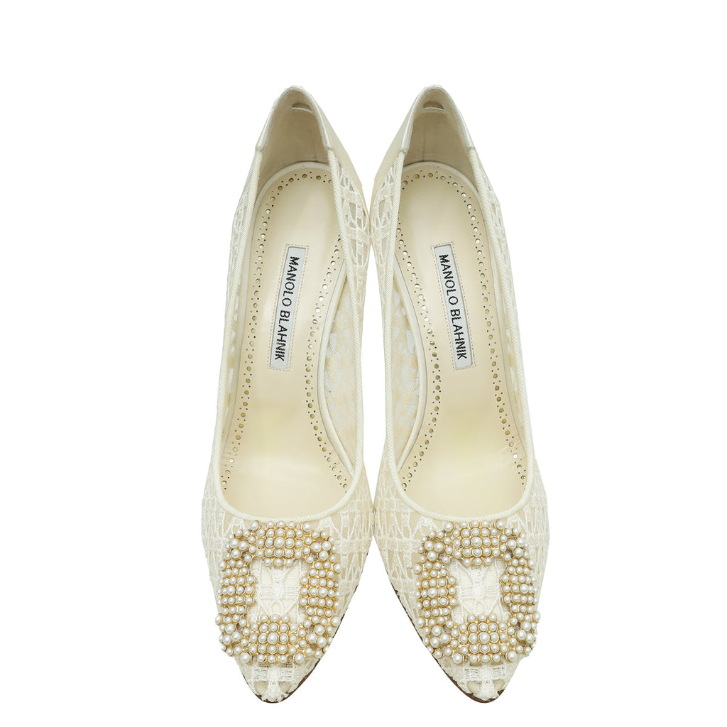 Manolo Blahnik White Hangisi Lace Embellished Pump 39