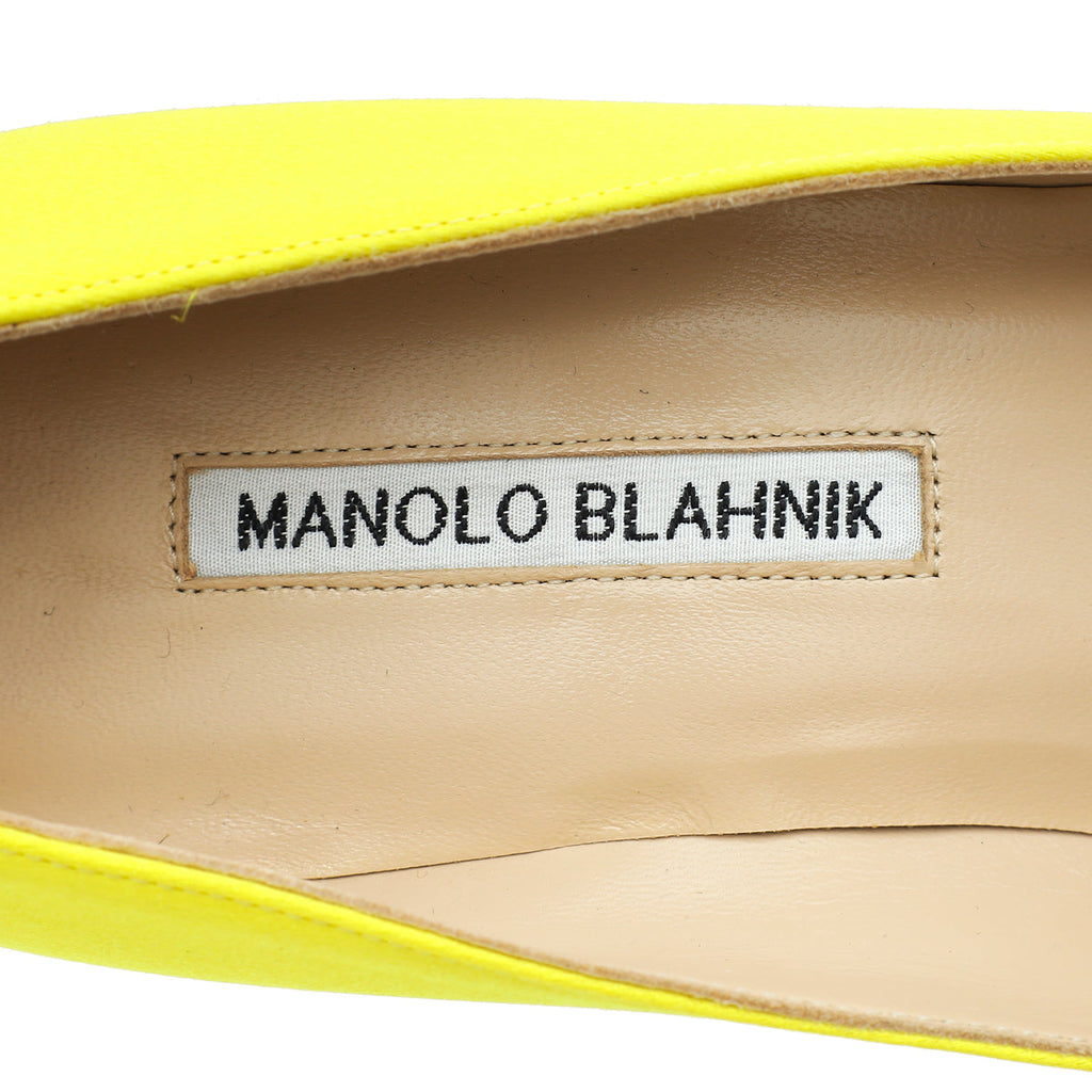 Manolo Blahnik Yellow Hangisi Embellished Satin Pump 38