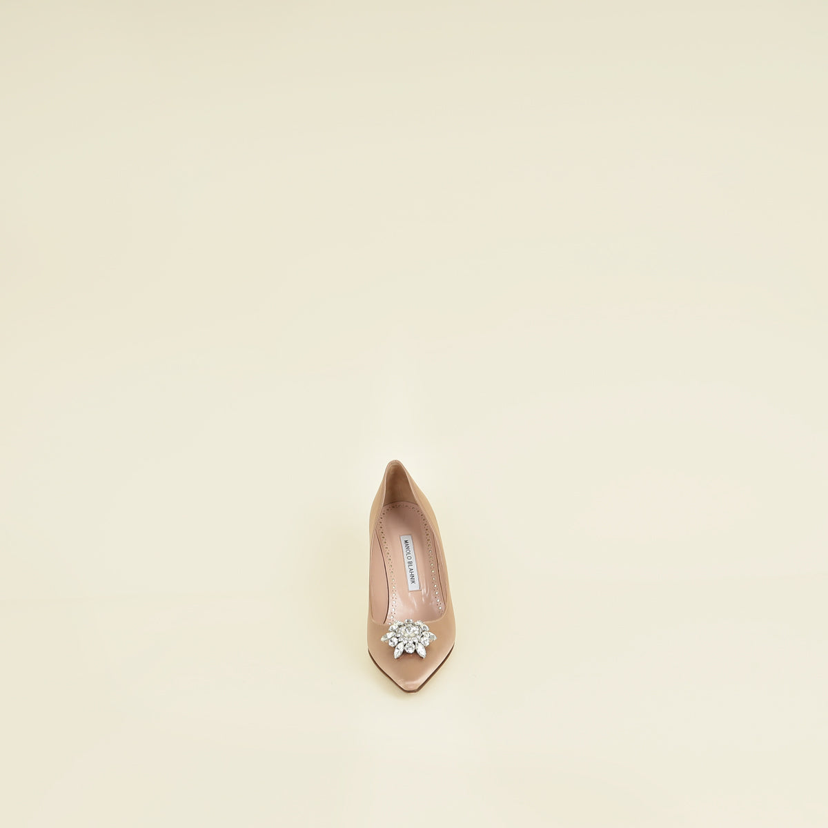 Manolo Blahnik Nude Cassina Satin Pump 39