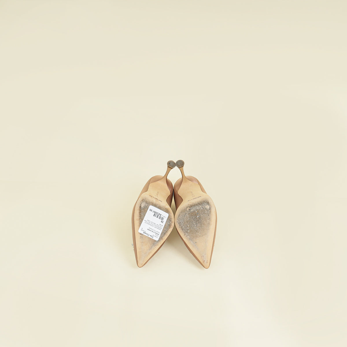 Manolo Blahnik Nude Cassina Satin Pump 39
