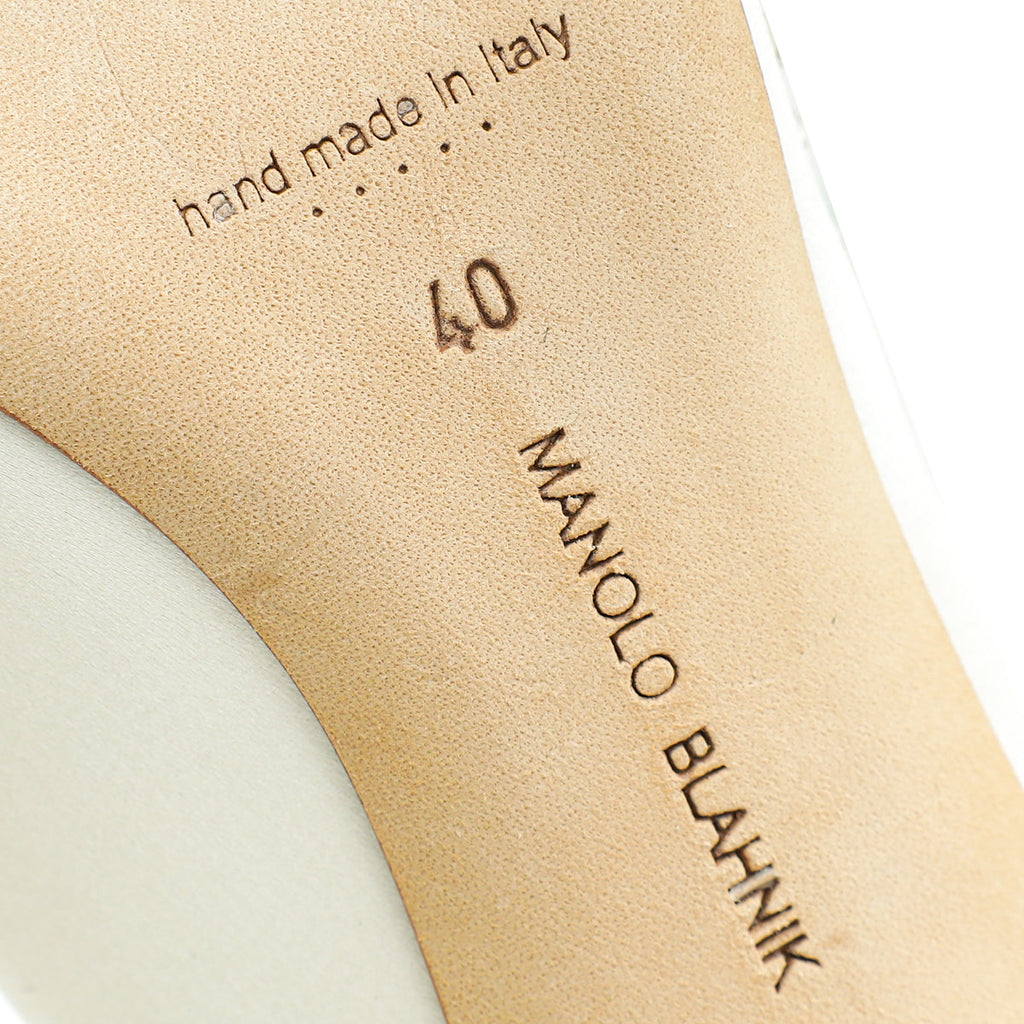 Manolo Blahnik Ivory Satin Shufti Pumps 41