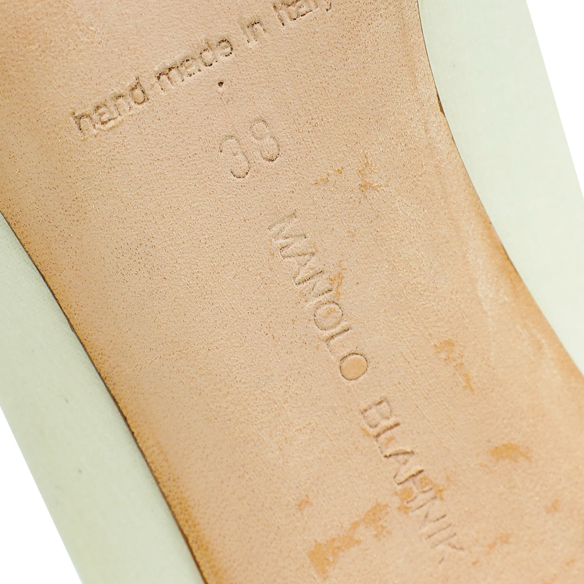 Manolo Blahnik Off White Satin Nadira Pump 38