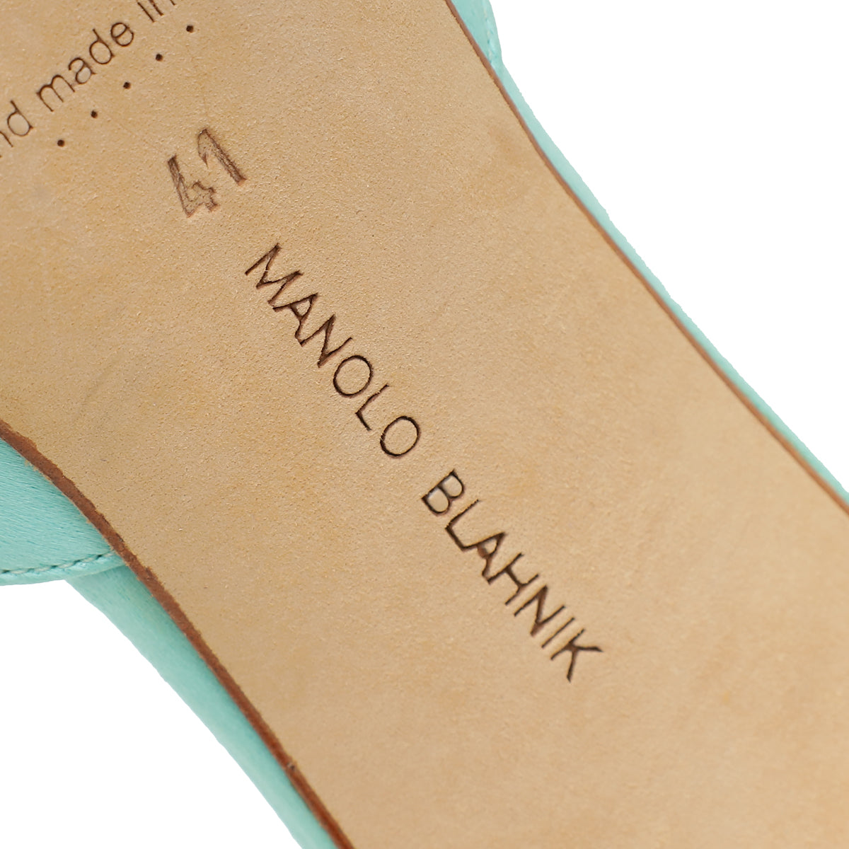 Manolo Blahnik Aqua Satin Hangisimu 41