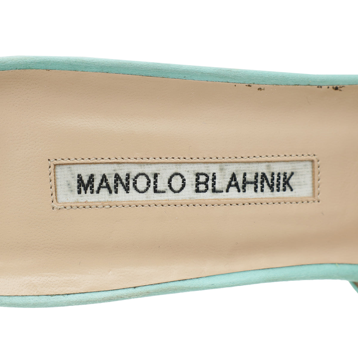 Manolo Blahnik Aqua Satin Hangisimu 41