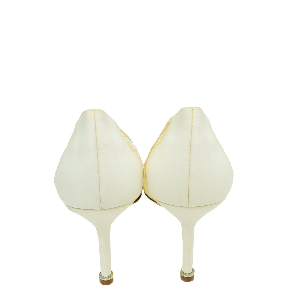 Manolo Blahnik Ecru White Hangisi Lace Embellished Pump 39