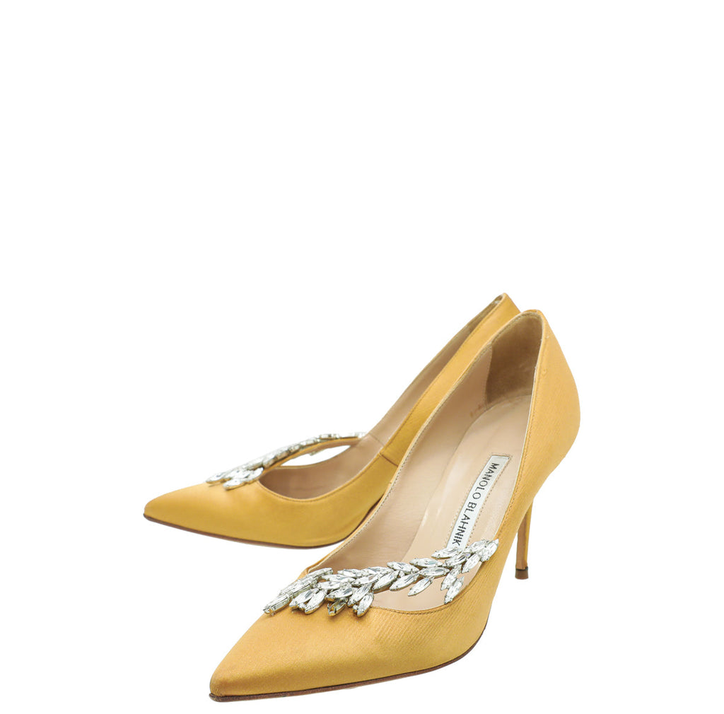Manolo Blahnik Gold Nadira Pumps 37
