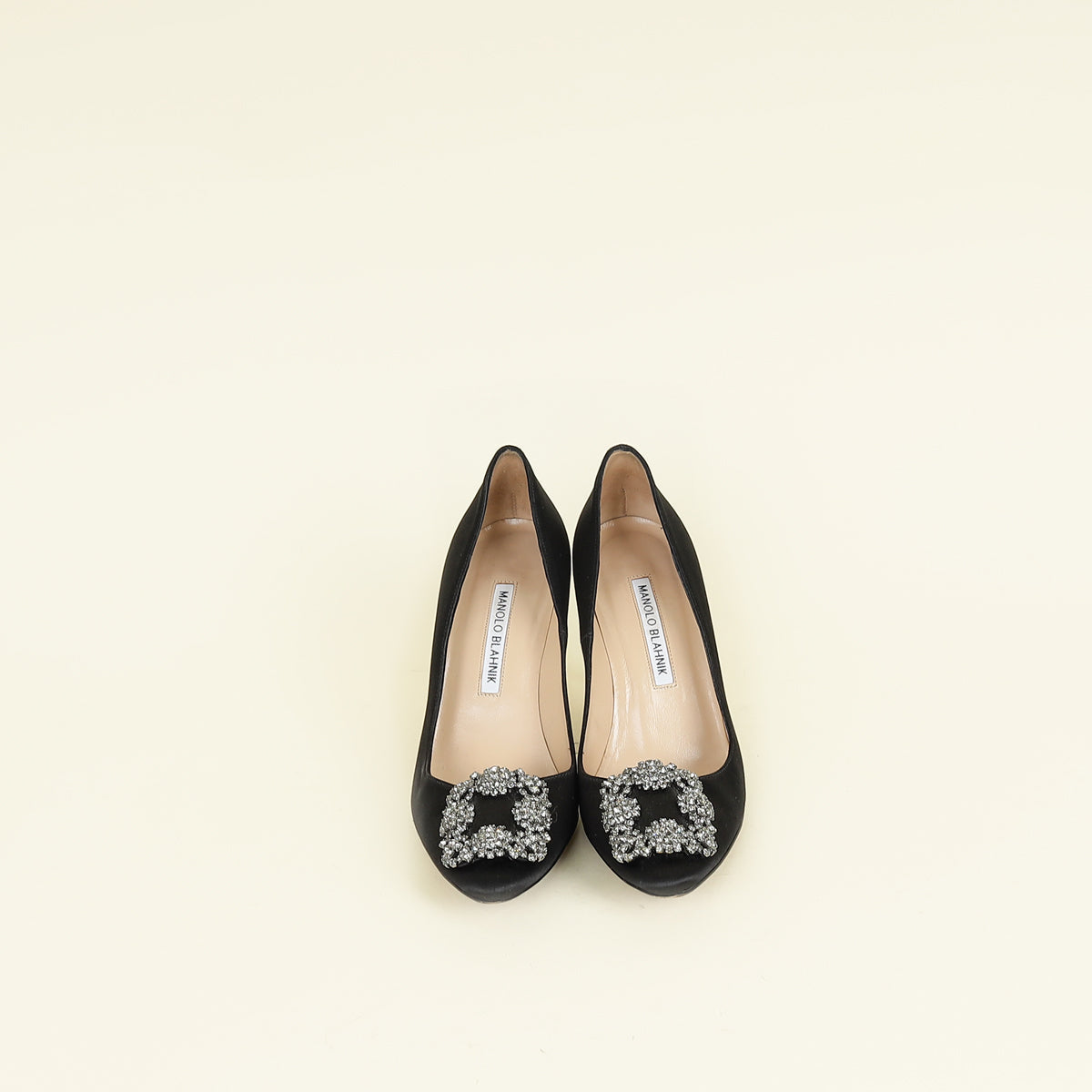 Manolo Blahnik Black Satin Hangisi Pump 35.5