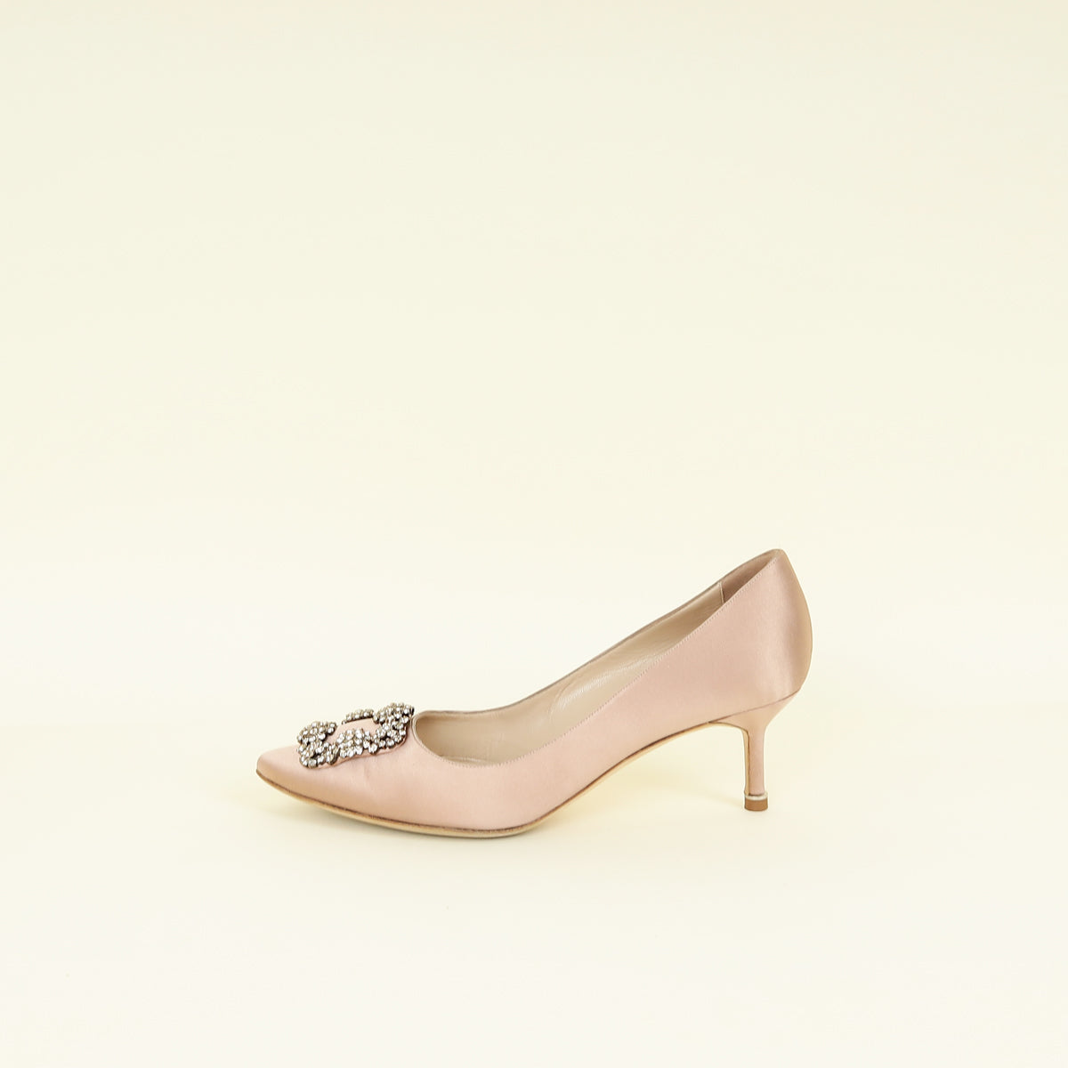 Manolo Blahnik Nude Hangisi 70 Bellini Satin Pump 38.5