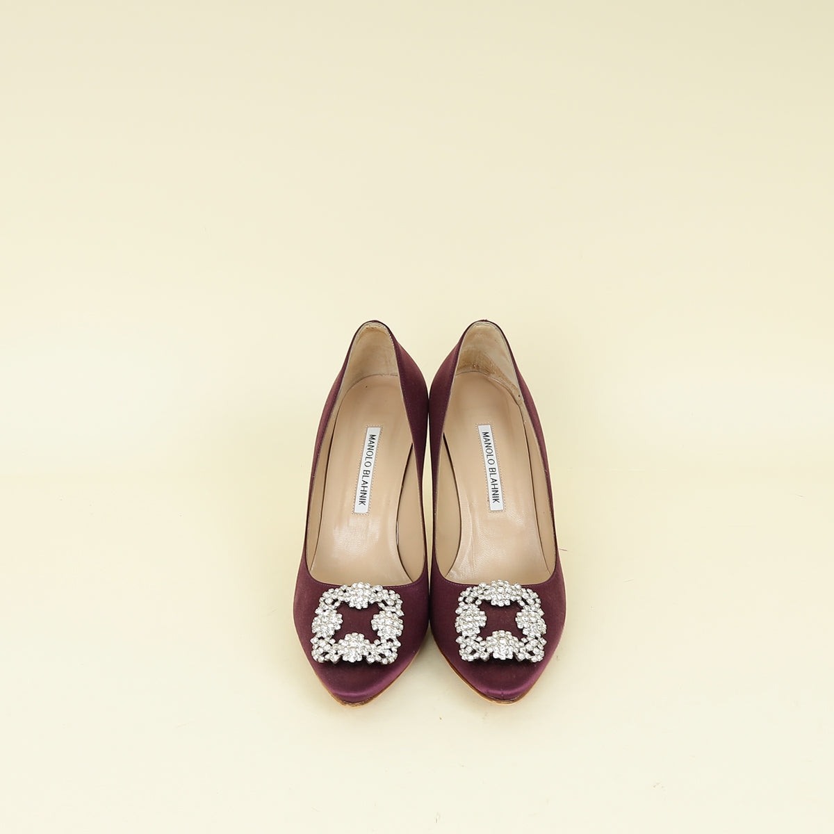 Manolo Blahnik Purple Hangisi Satin Pump 38.5