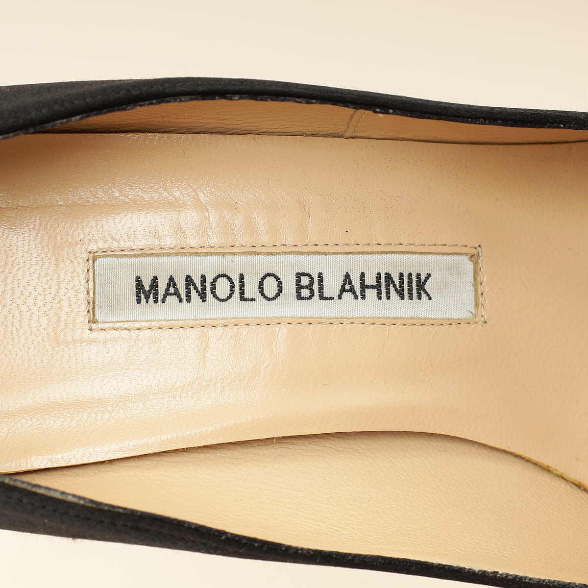 Manolo Blahnik Black Satin Hangisi Pump 38