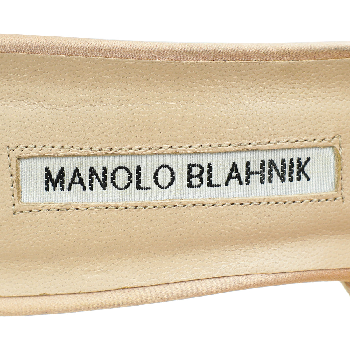 Manolo Blahnik Peach Satin Hangisi Mules 38.5