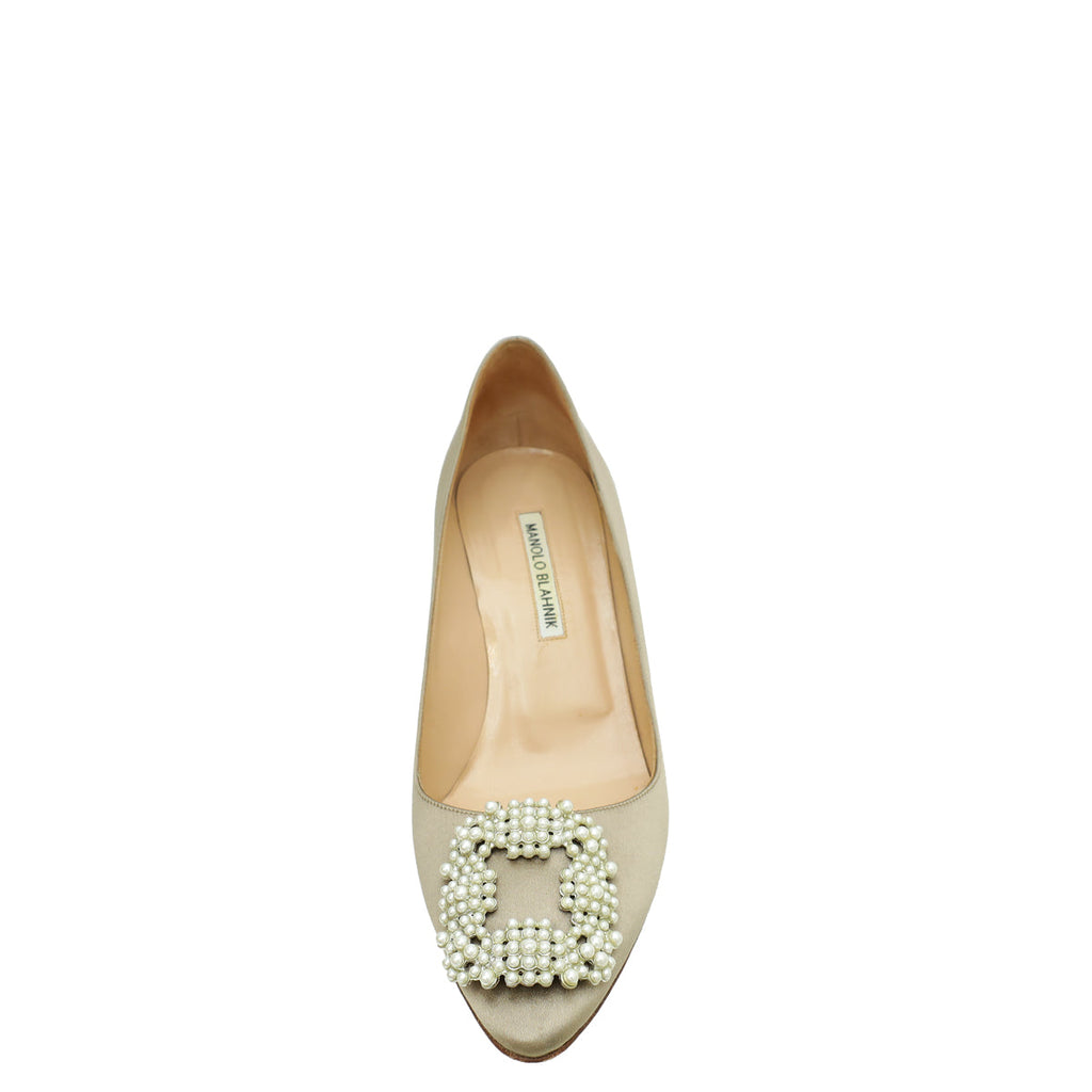 Manolo Blahnik Poudre Nude Satin Pearl Embellished Hangisi Pump 39.5