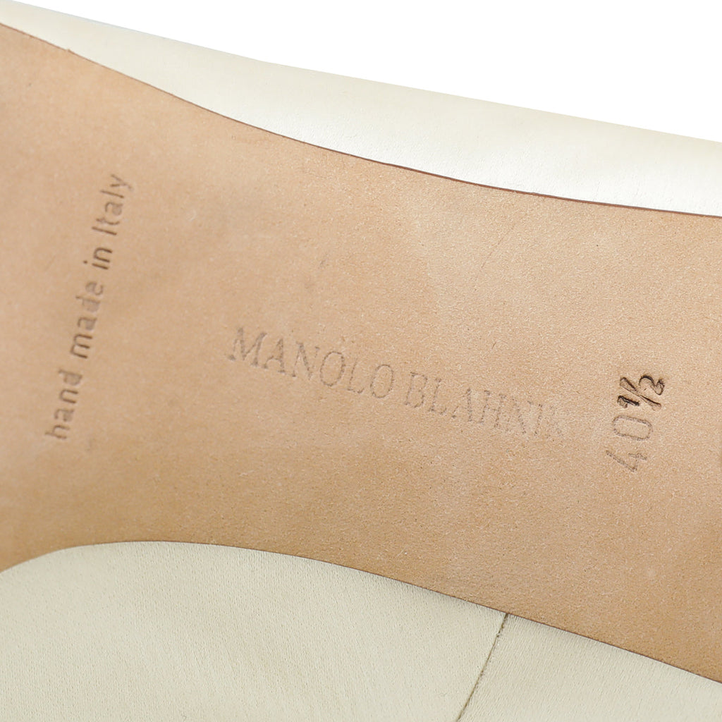 Manolo Blahnik Ivory Satin Perdu Pump 40.5