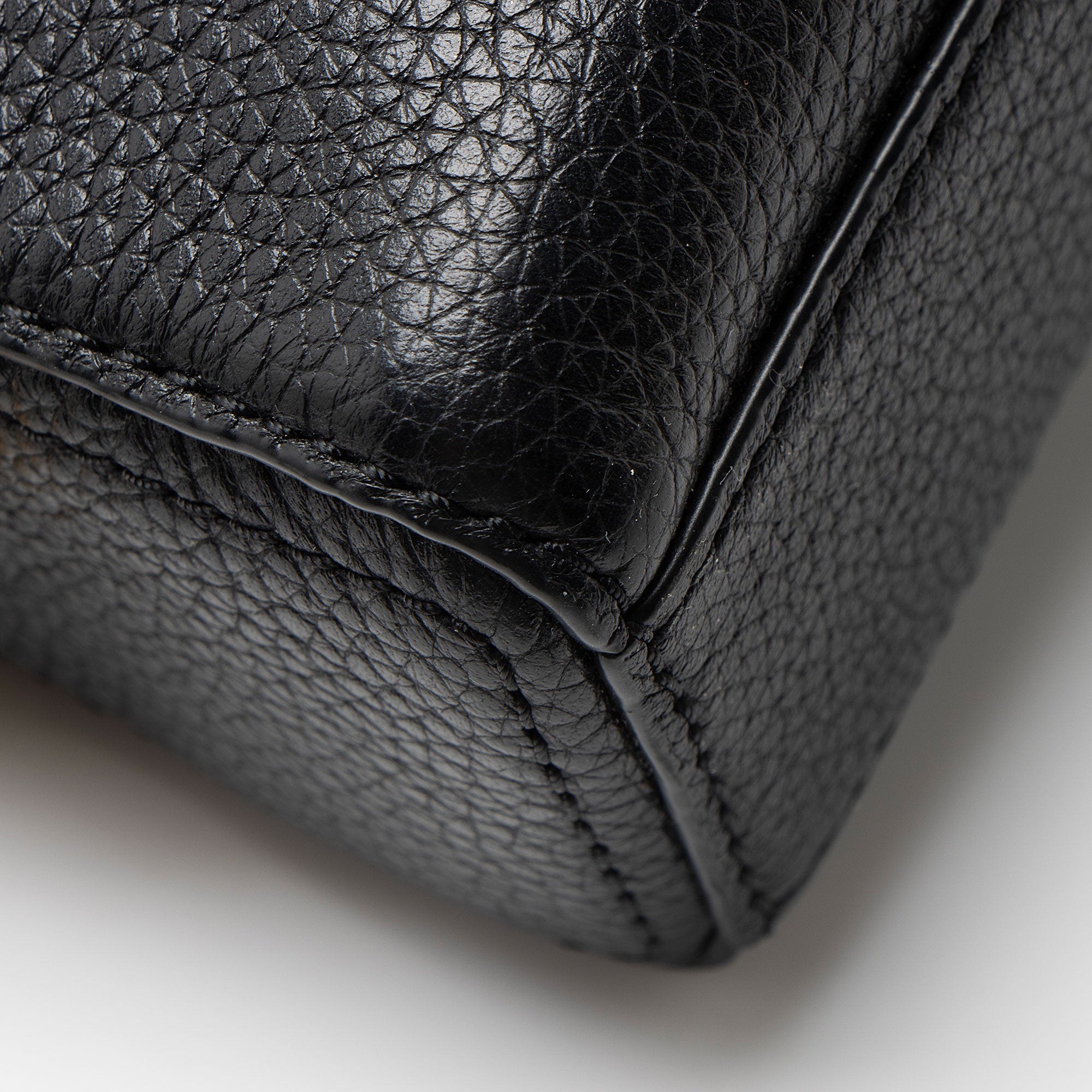 Marc Jacobs Pebble Leather The Shutter Crossbody
