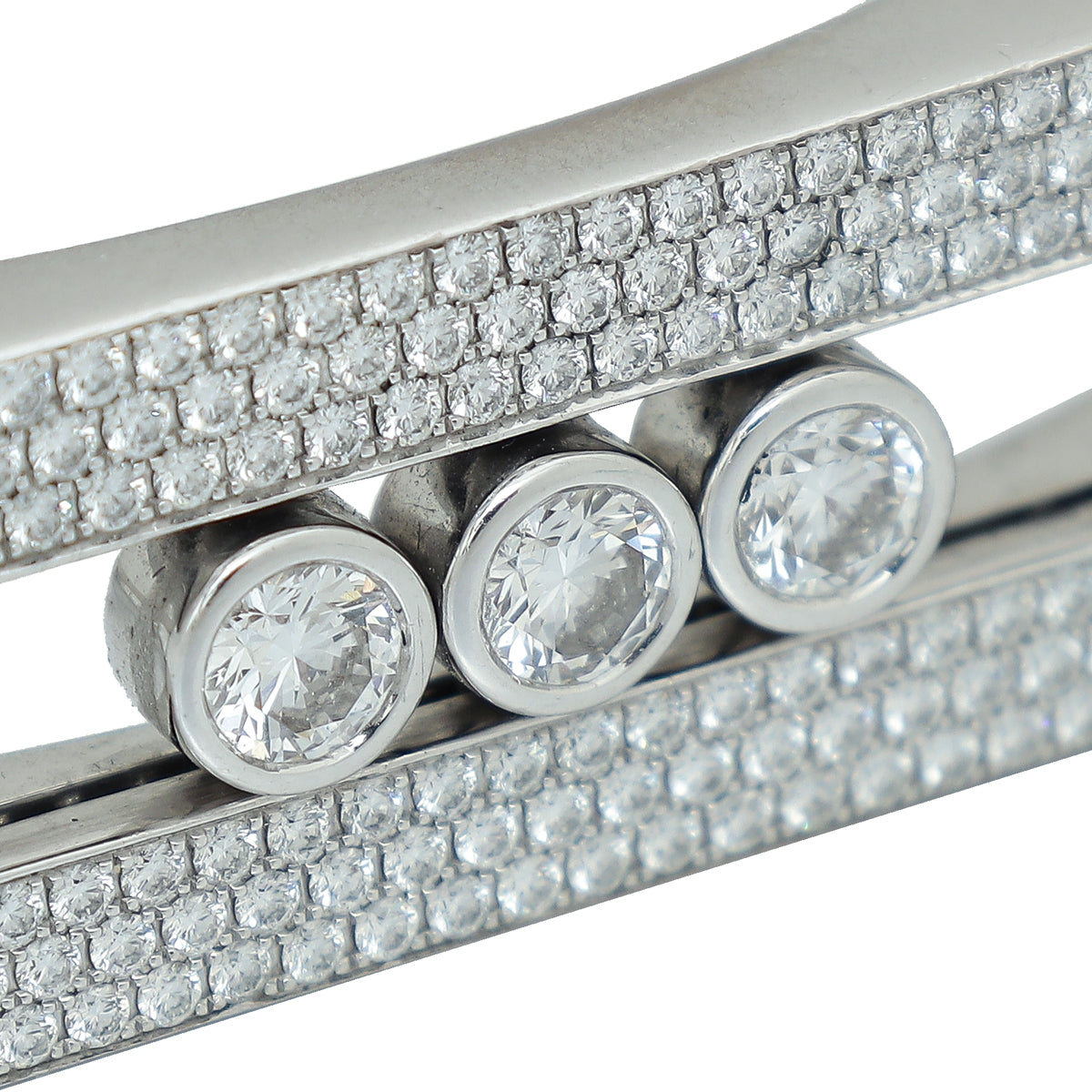Messika 18K White Gold Move Pei Pavé Cuff Diamond Bracelet