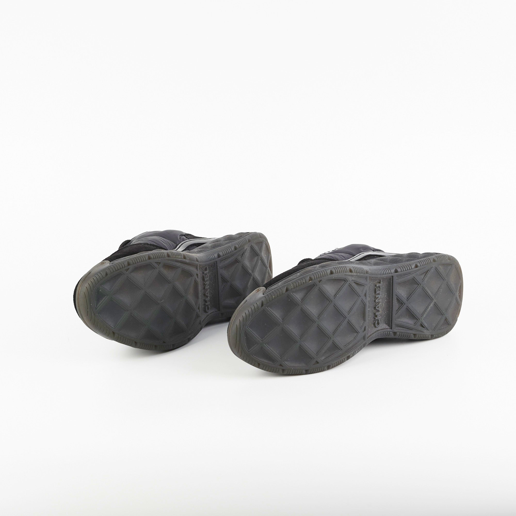 Chanel Sneakers Black (Size 35)