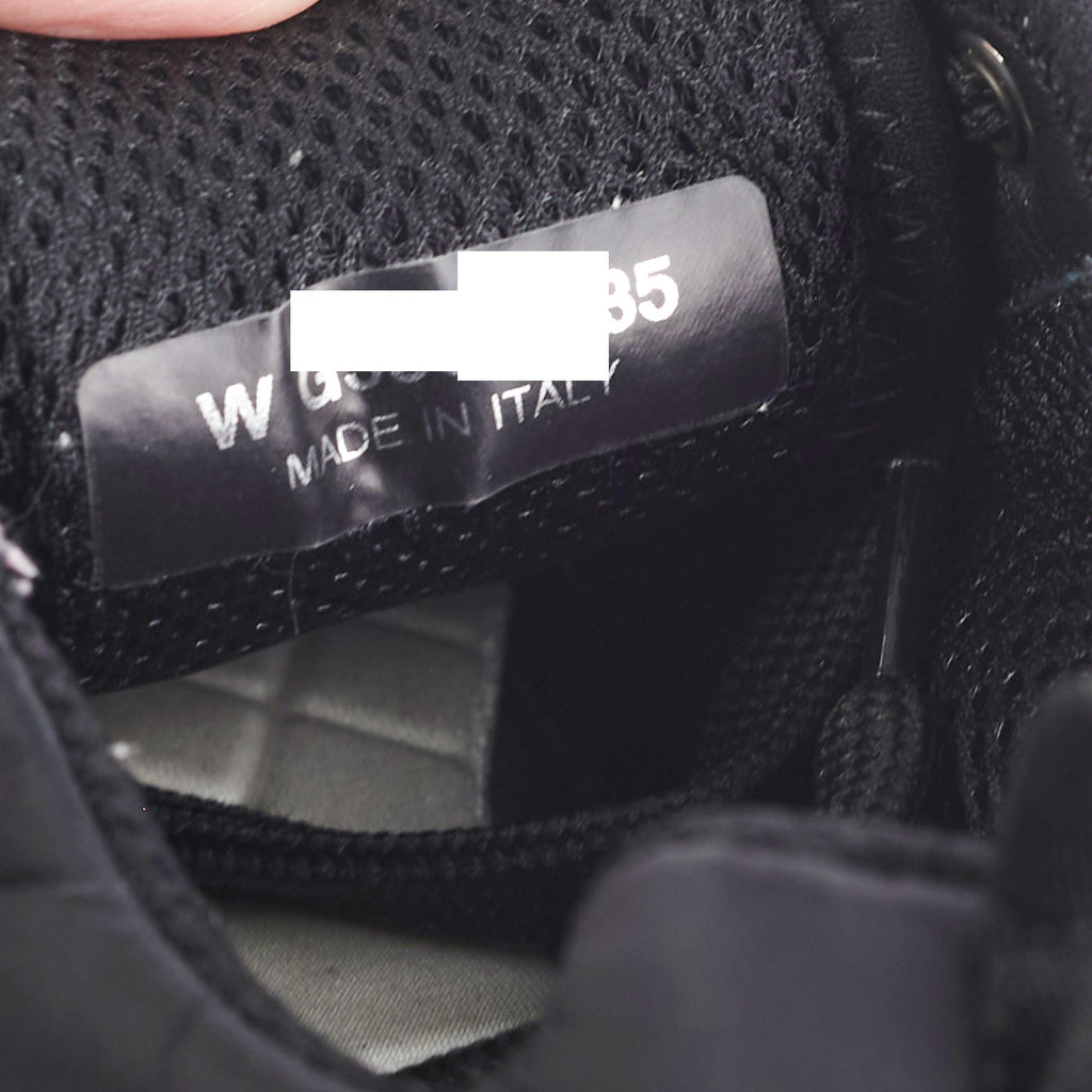 Chanel Sneakers Black (Size 35)