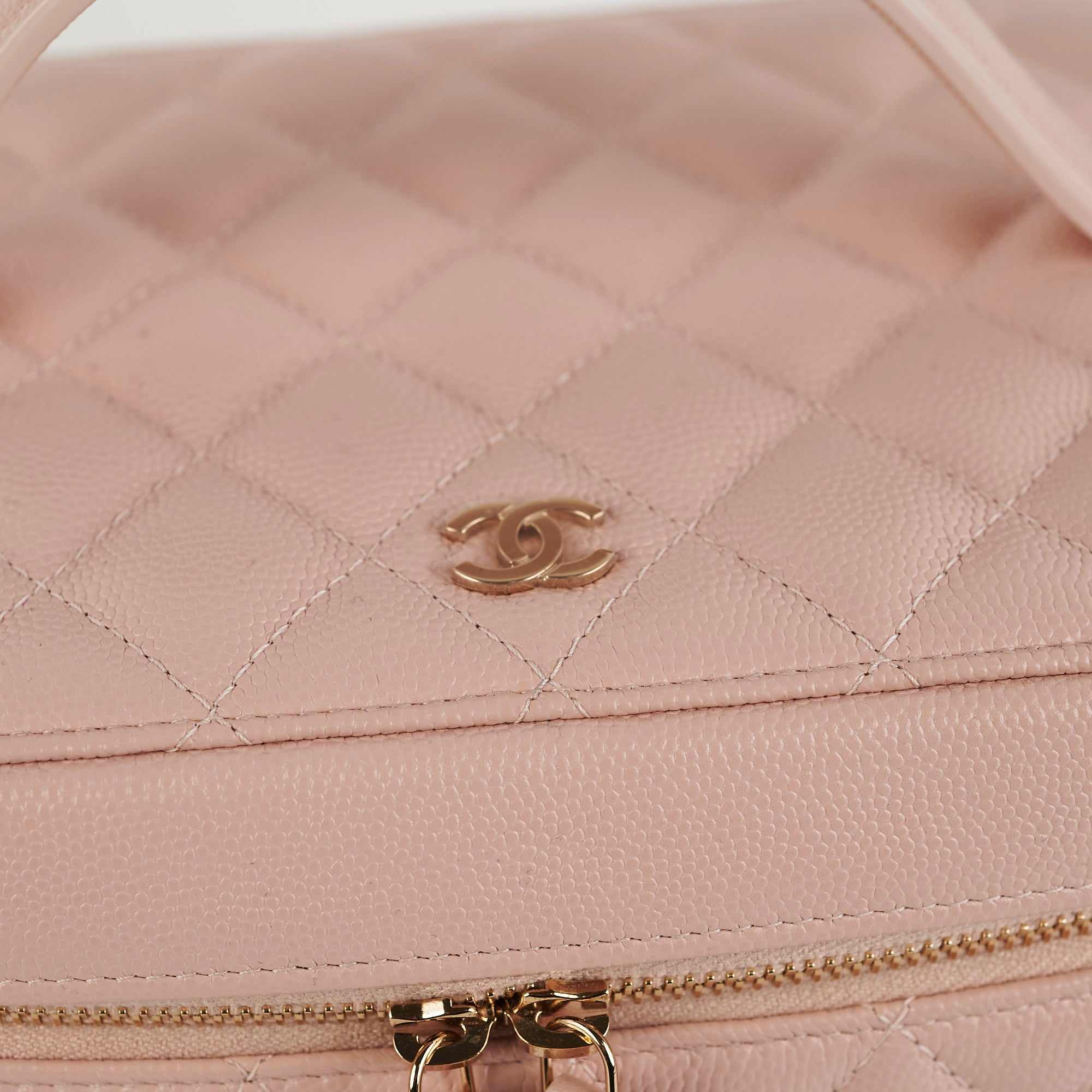 Chanel Pink Caviar Vanity - 21C