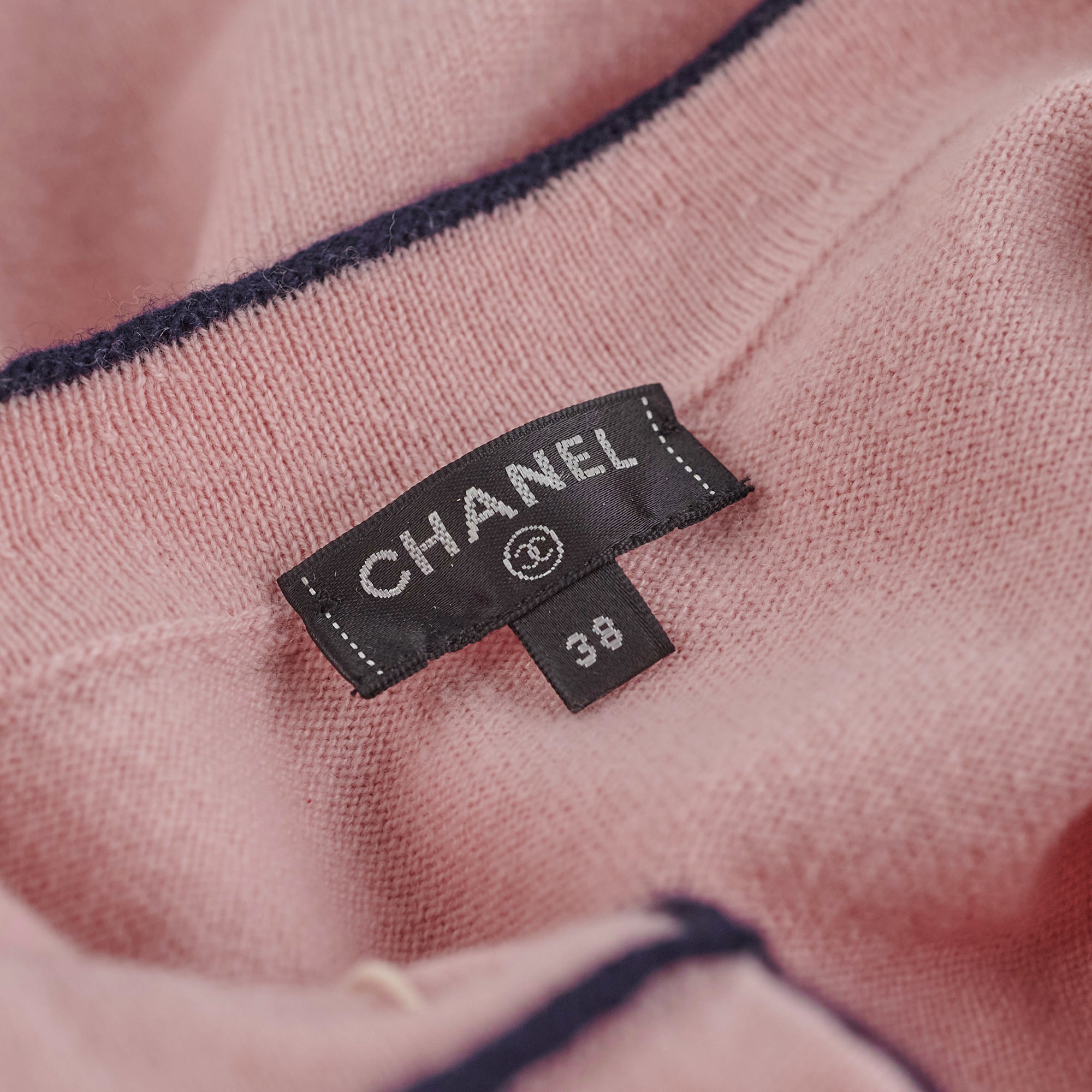 Chanel Pink Cashmere Cardigan Size EURO 38/ AU 10