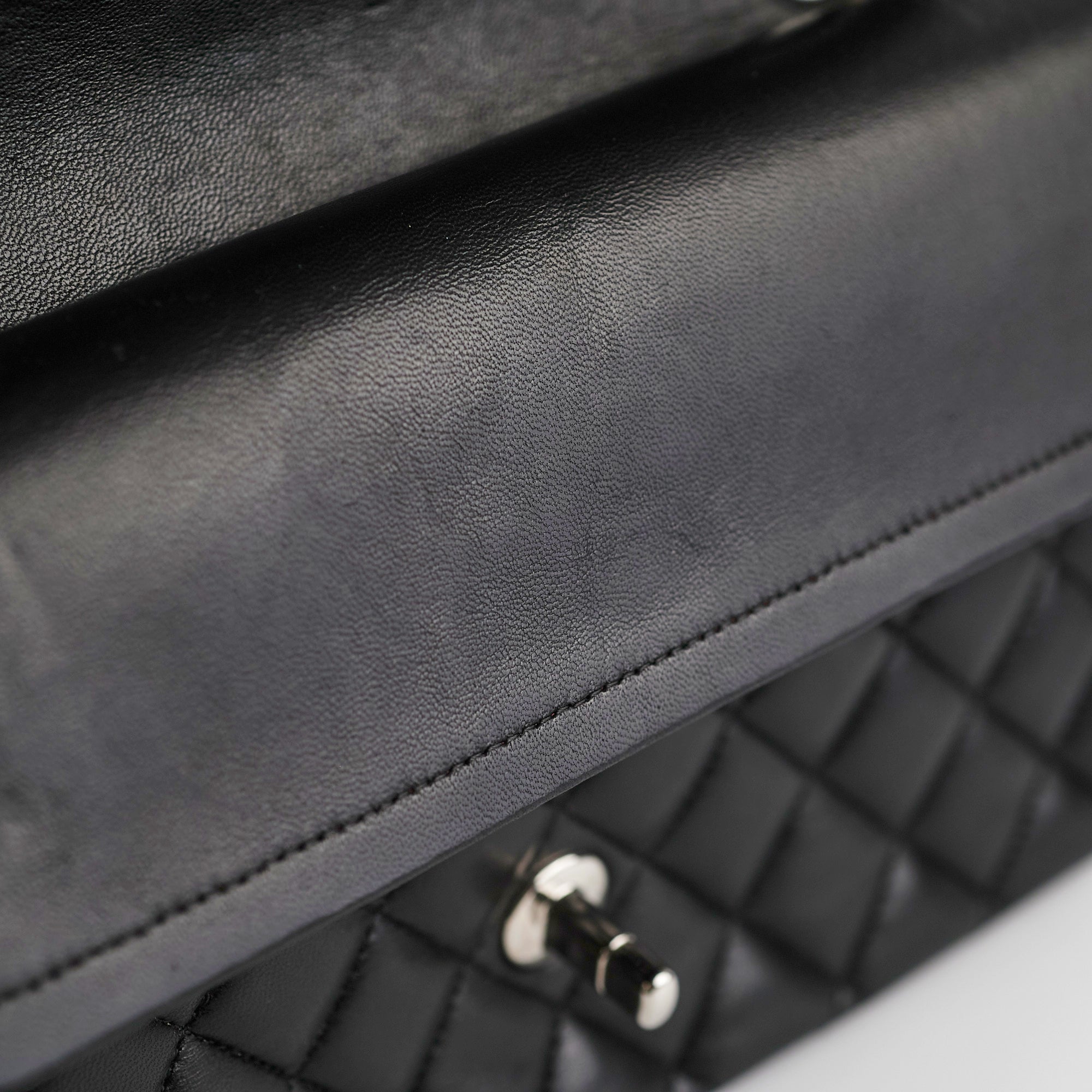 Chanel Medium/Large Classic Double Flap Black