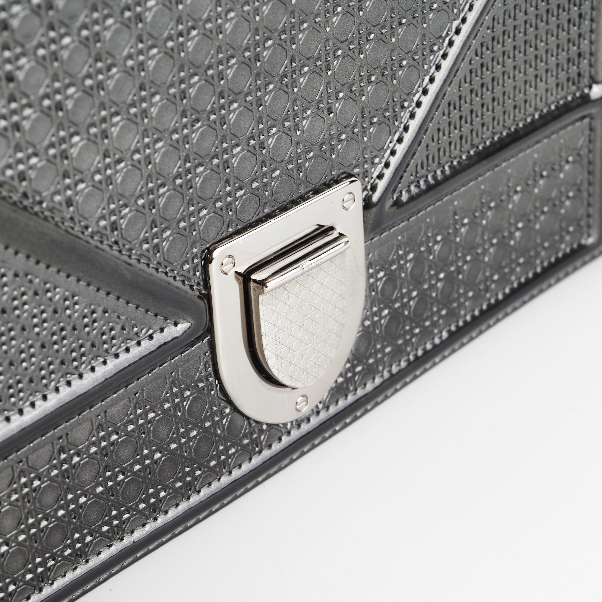 Dior Medium Diorama Grey