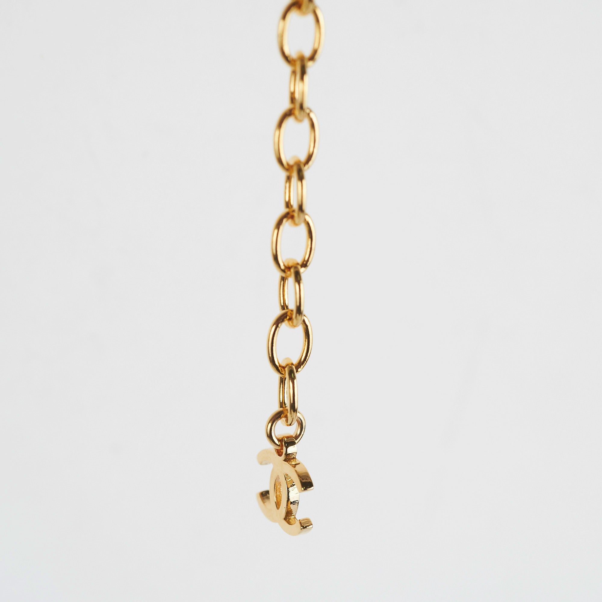 Chanel Africa Pearl Necklace (Costume Jewellery)