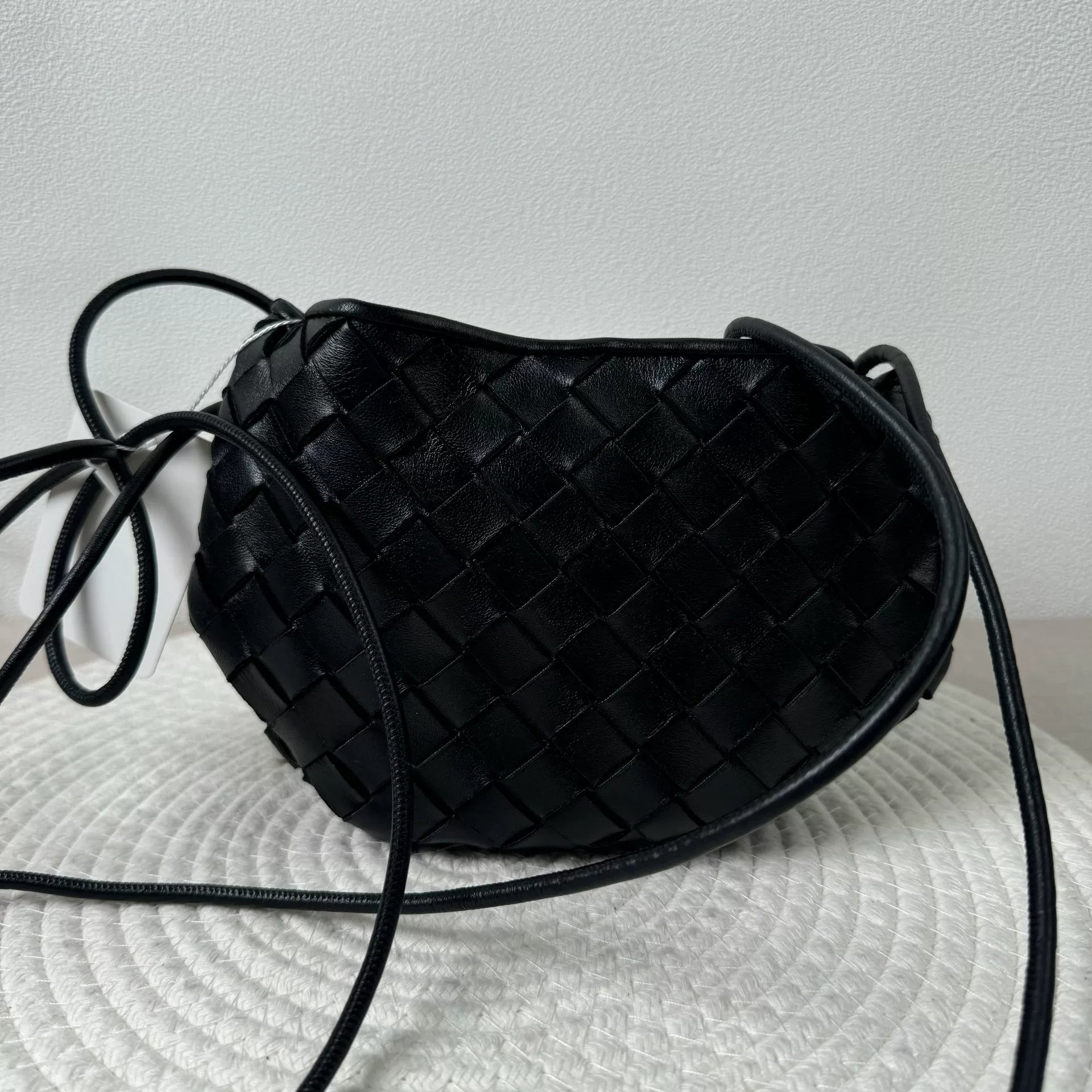Bottega Veneta Women   Bag Very Good Condition