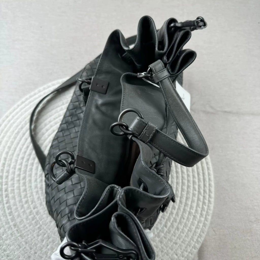 Bottega Veneta Women   Bag Very Good Condition