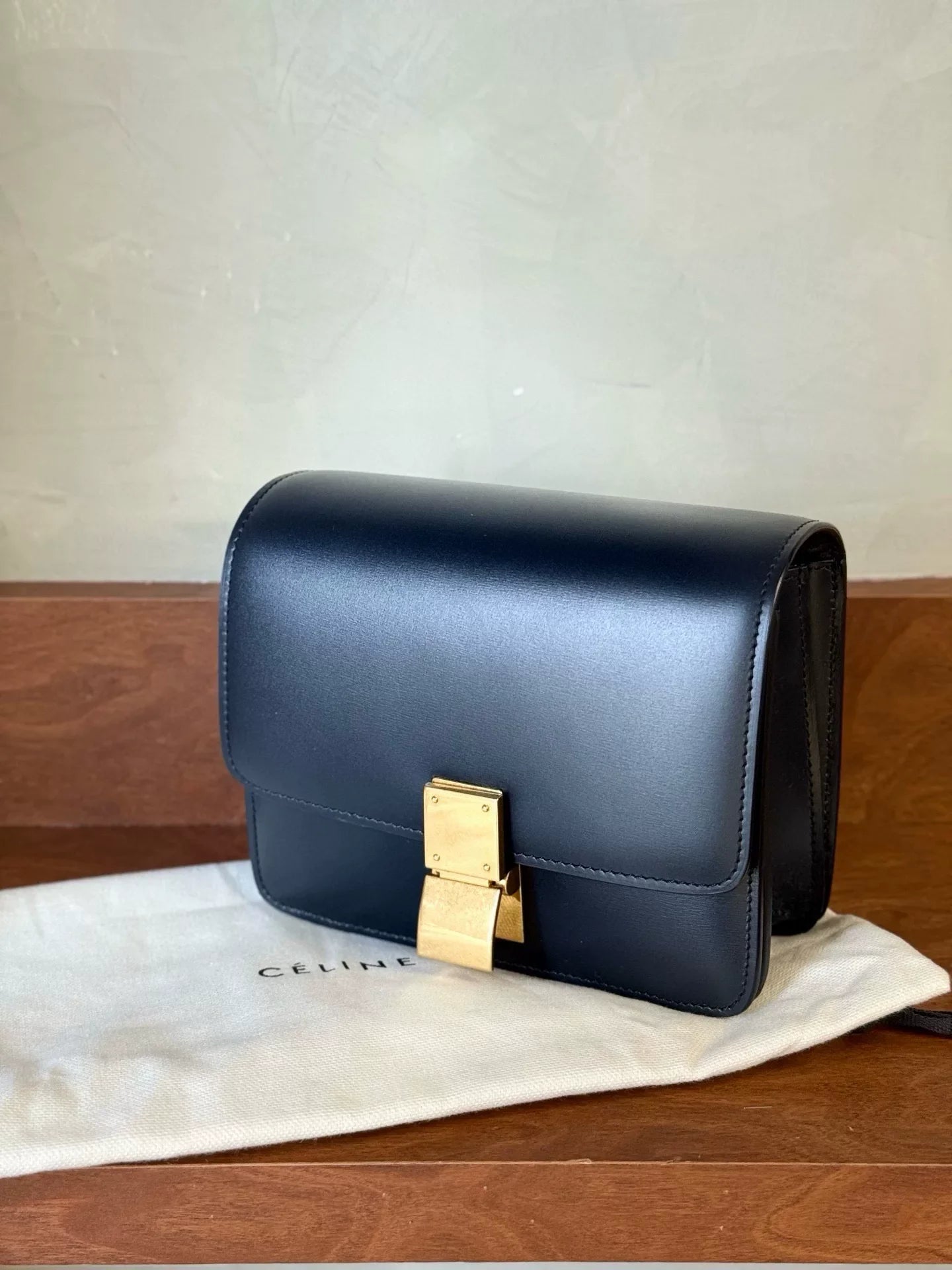 Celine Women   Bag Very Good Condition