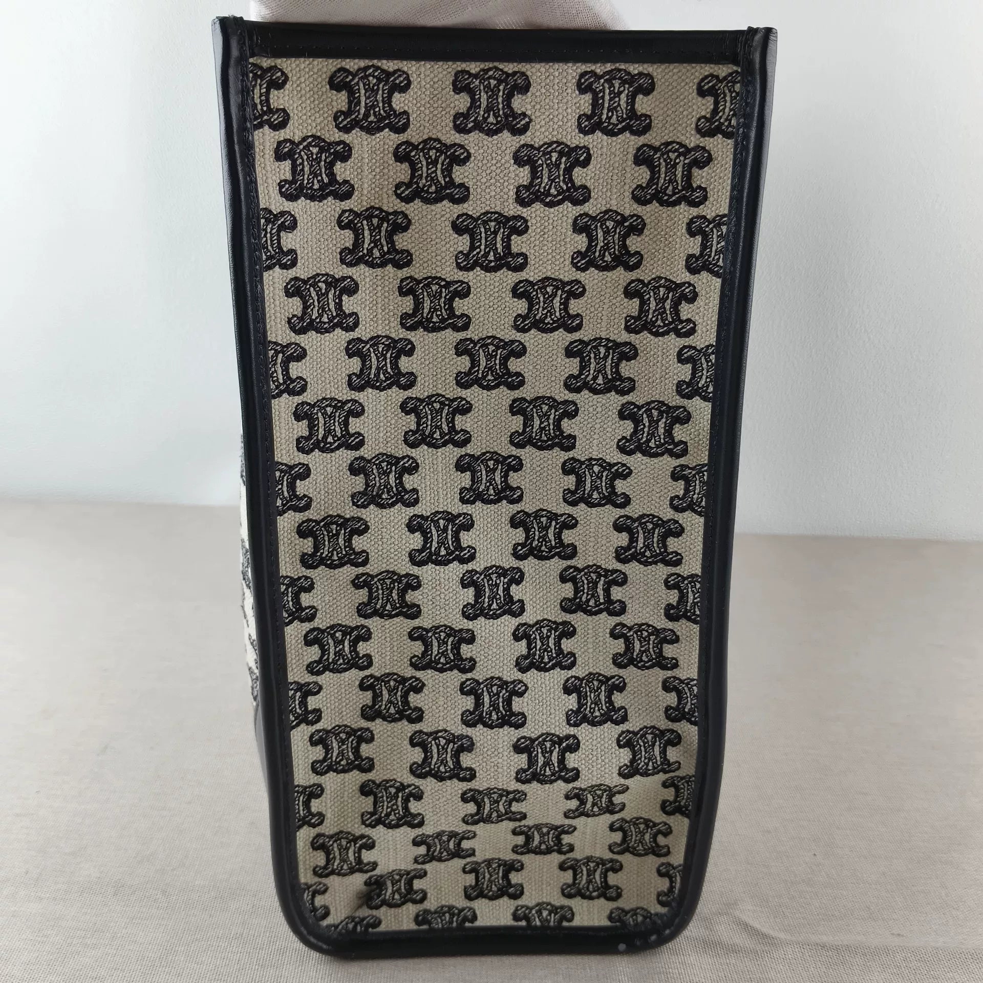 Celine Women   Bag Very Good Condition