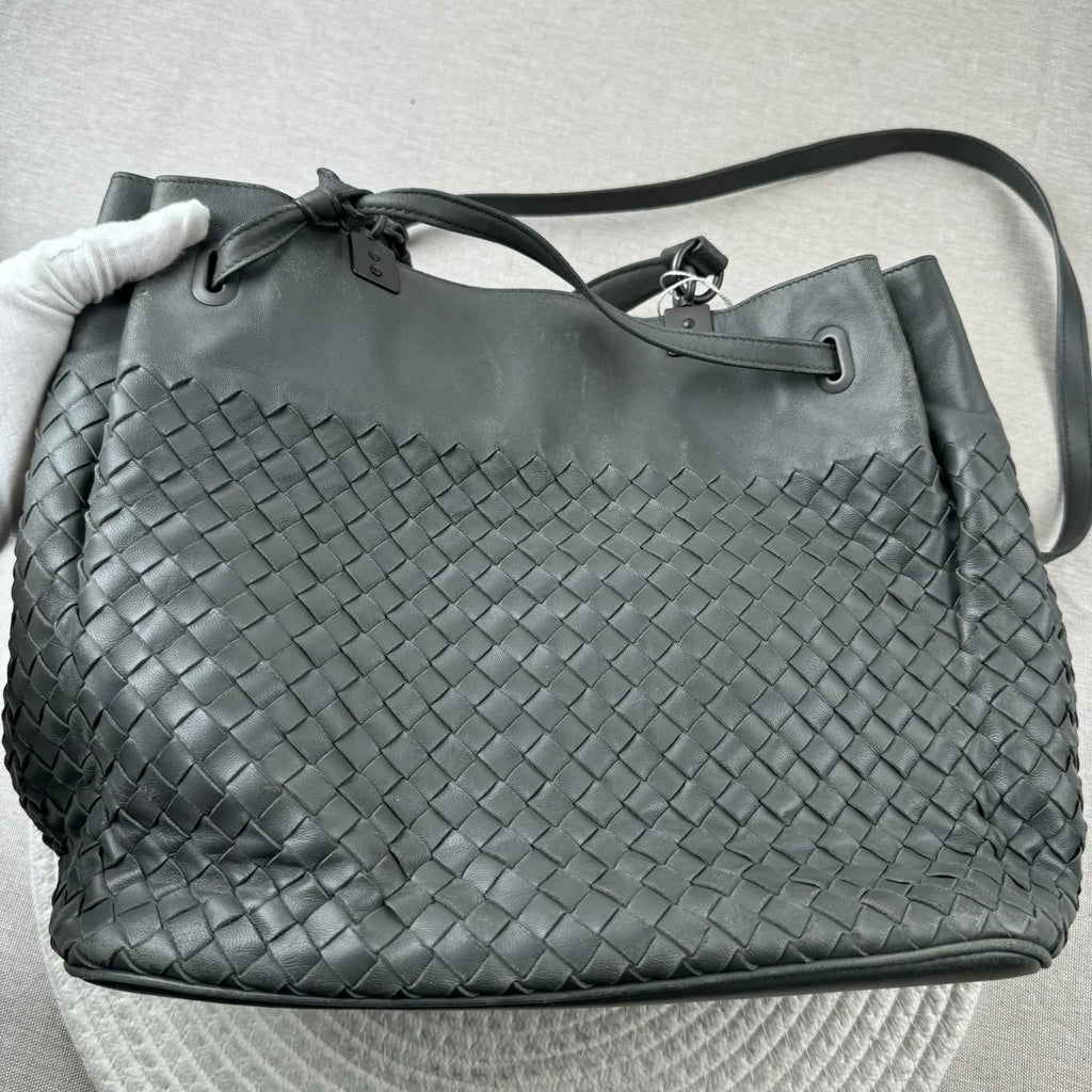 Bottega Veneta Women   Bag Very Good Condition