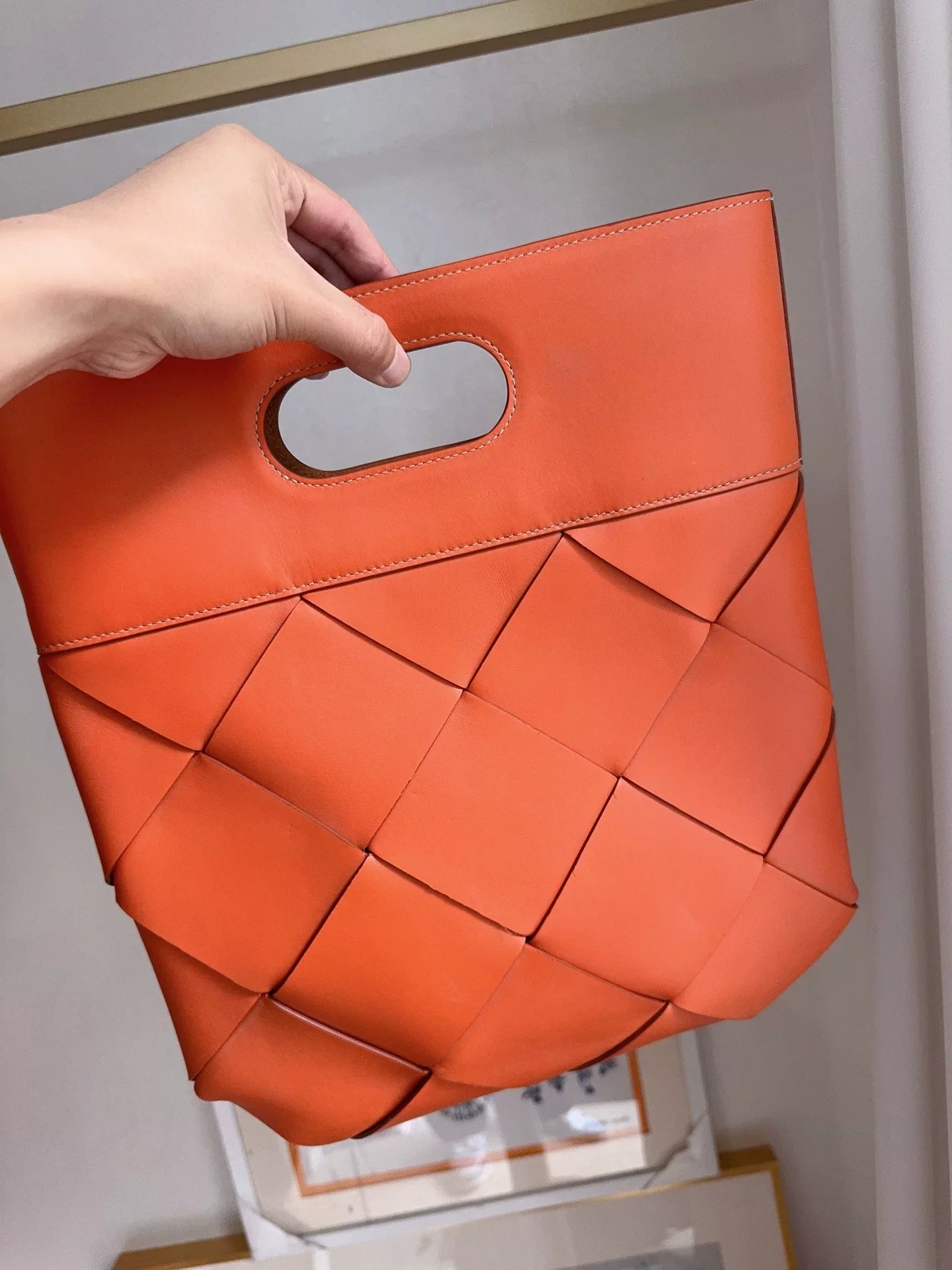 Bottega Veneta Women   Bag Very Good Condition
