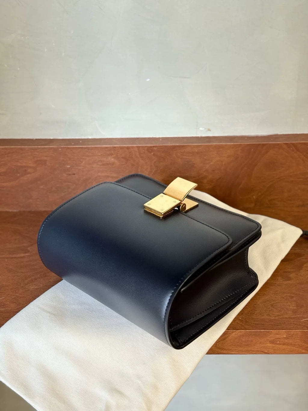 Celine Women   Bag Very Good Condition