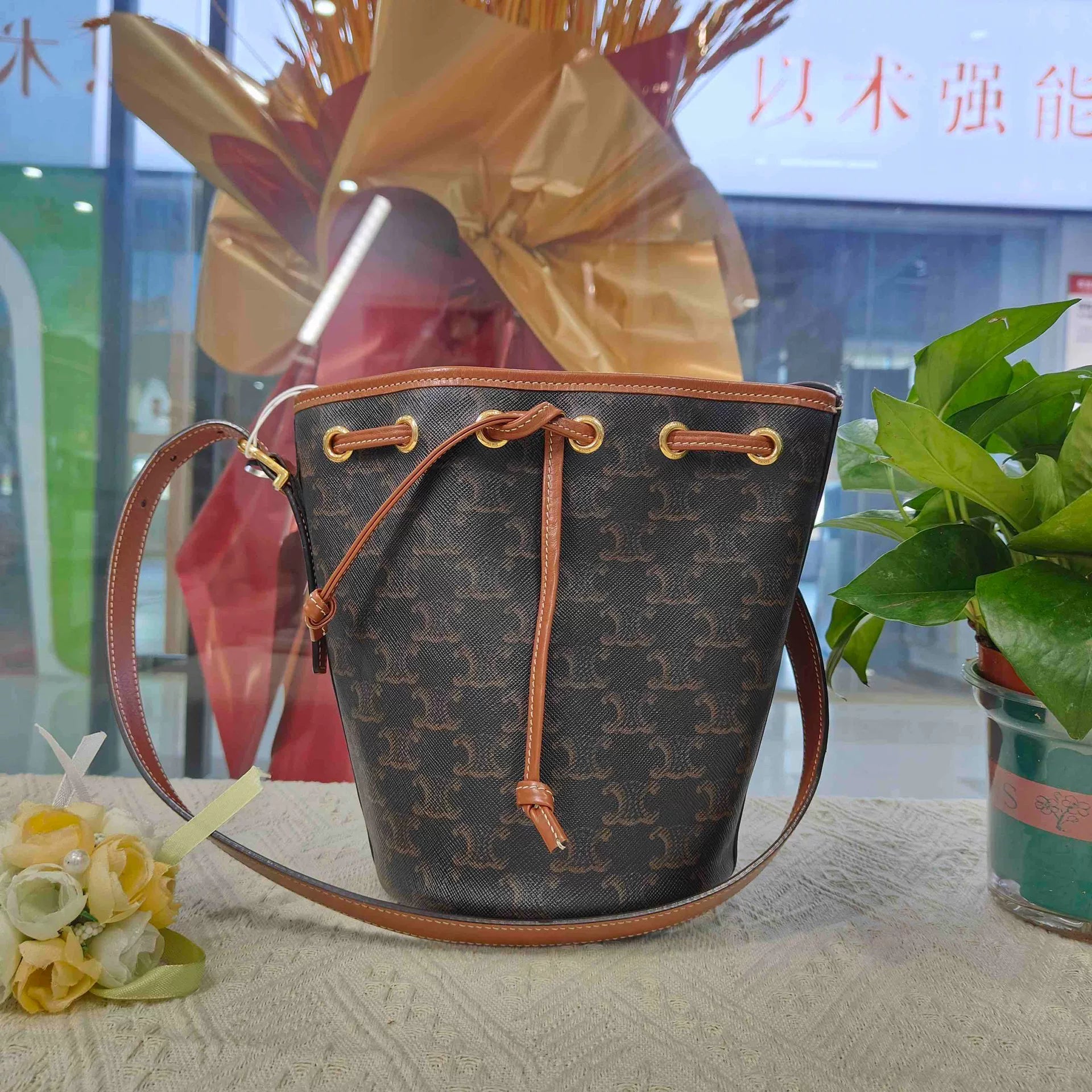 Celine Women   Bag Very Good Condition