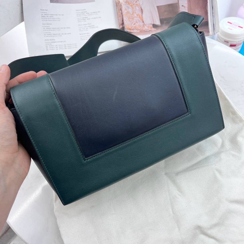 Celine Women   Bag Very Good Condition
