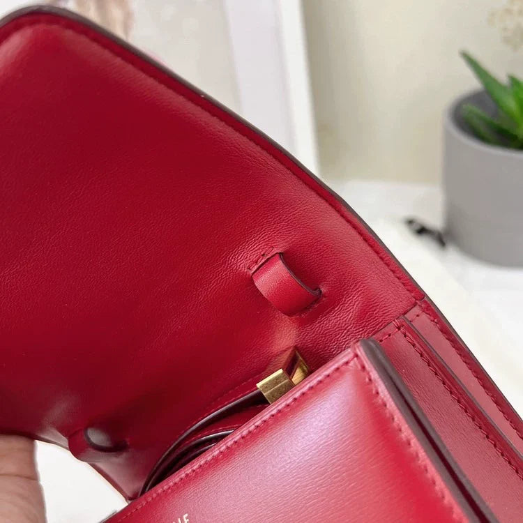 Celine Women   Bag Very Good Condition