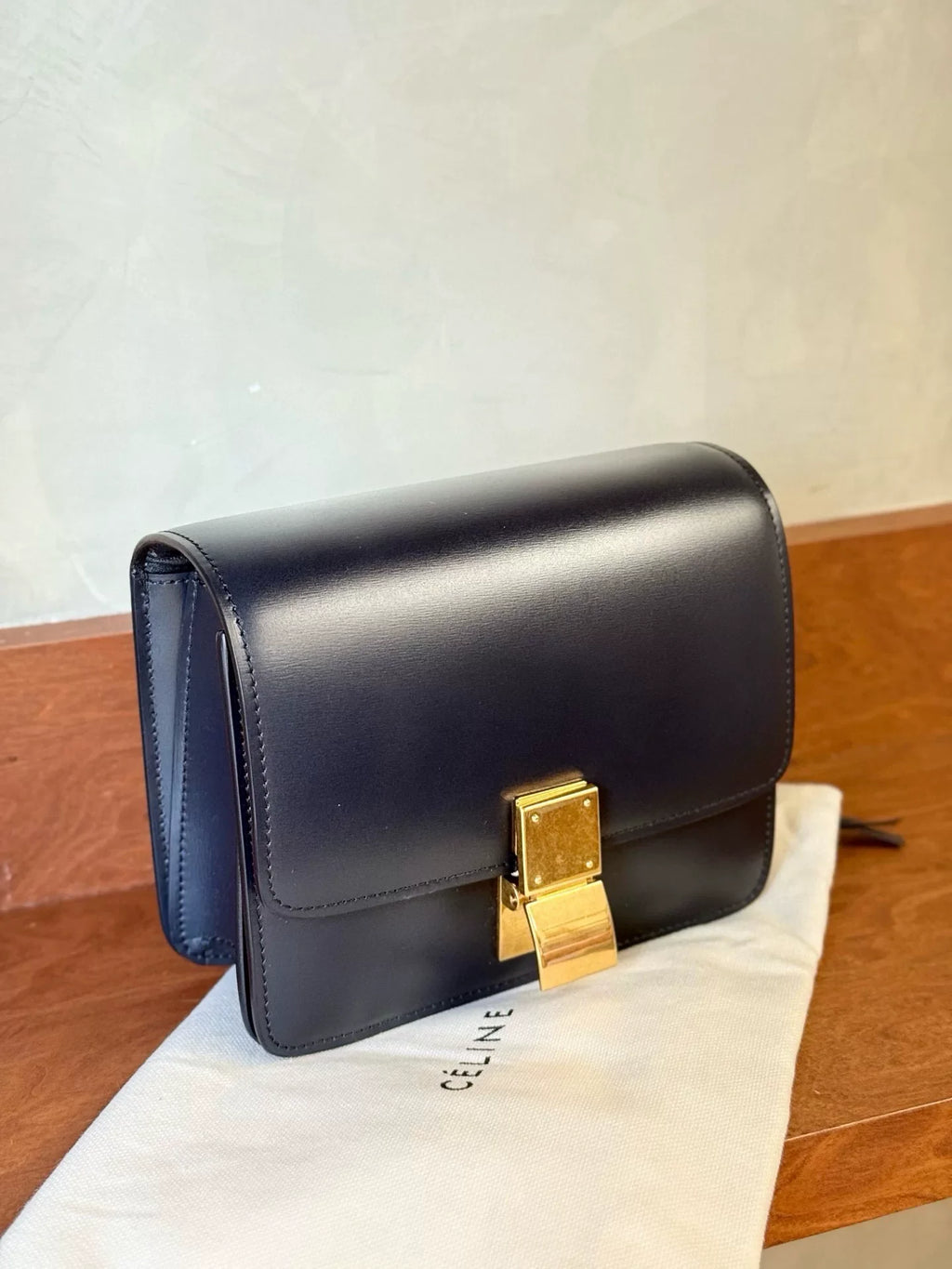 Celine Women   Bag Very Good Condition