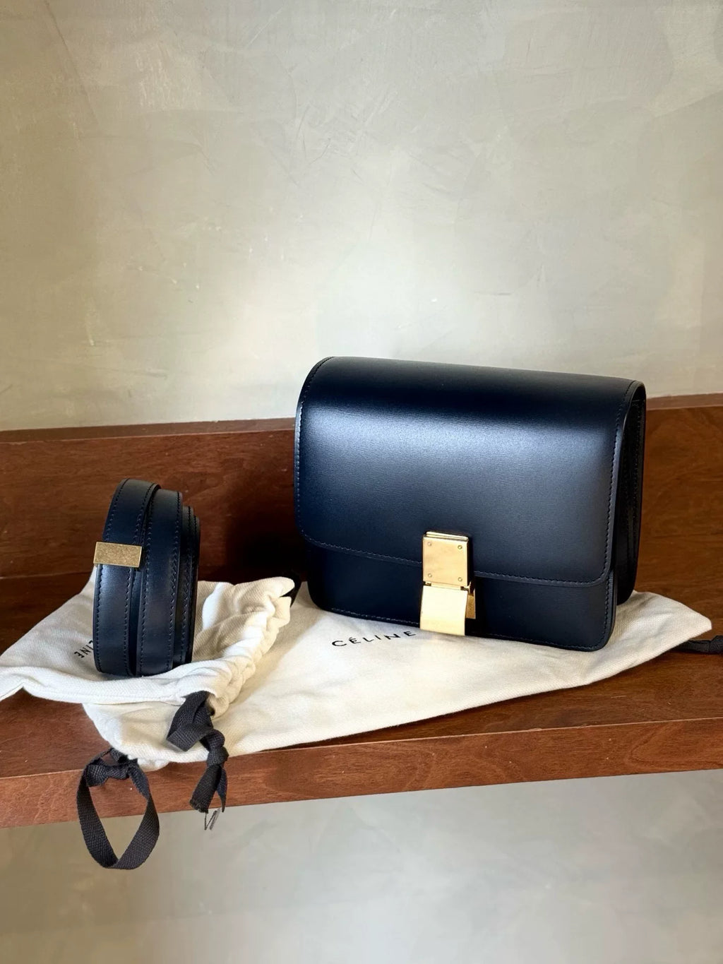 Celine Women   Bag Very Good Condition