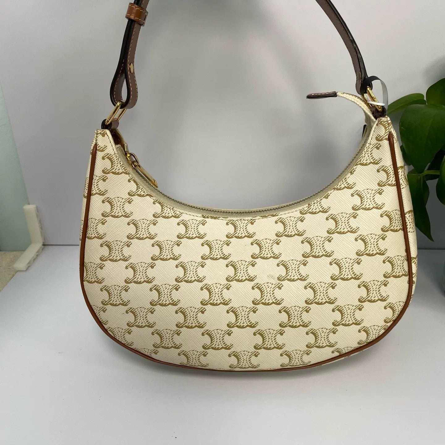 Celine Women   Bag Very Good Condition
