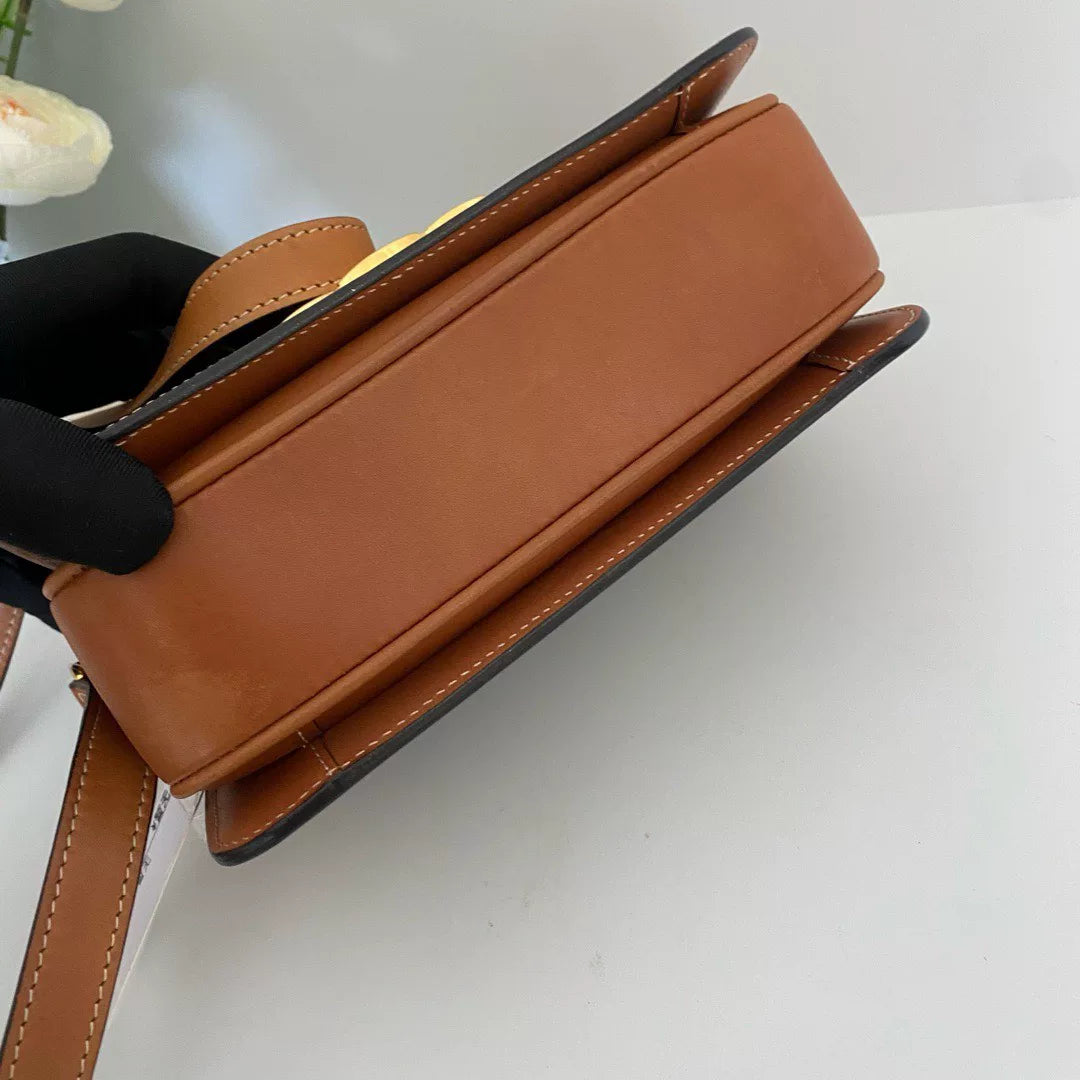 Celine Women   Bag Very Good Condition