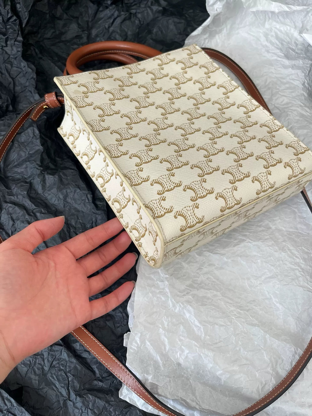 Celine Women   Bag Very Good Condition