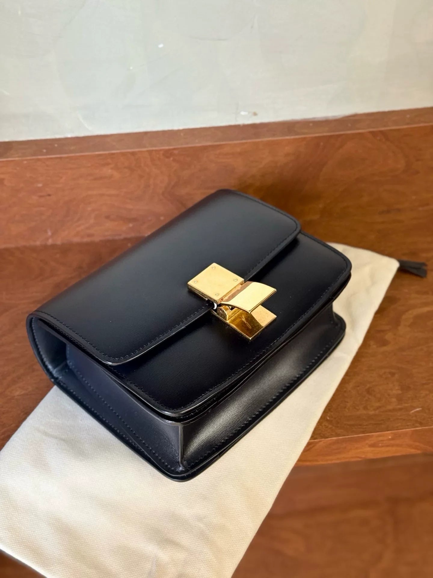Celine Women   Bag Very Good Condition