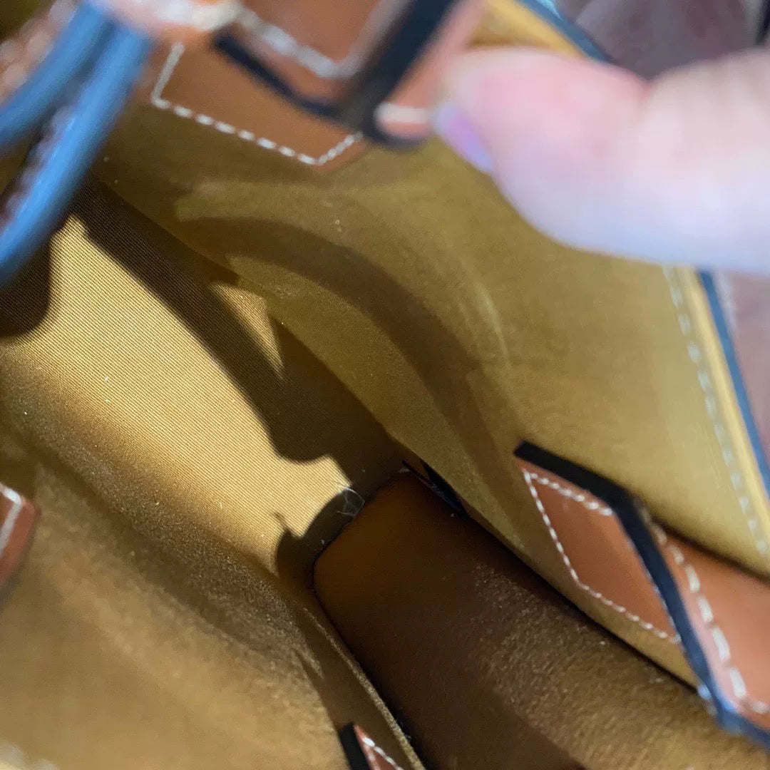 Celine Women   Bag Very Good Condition
